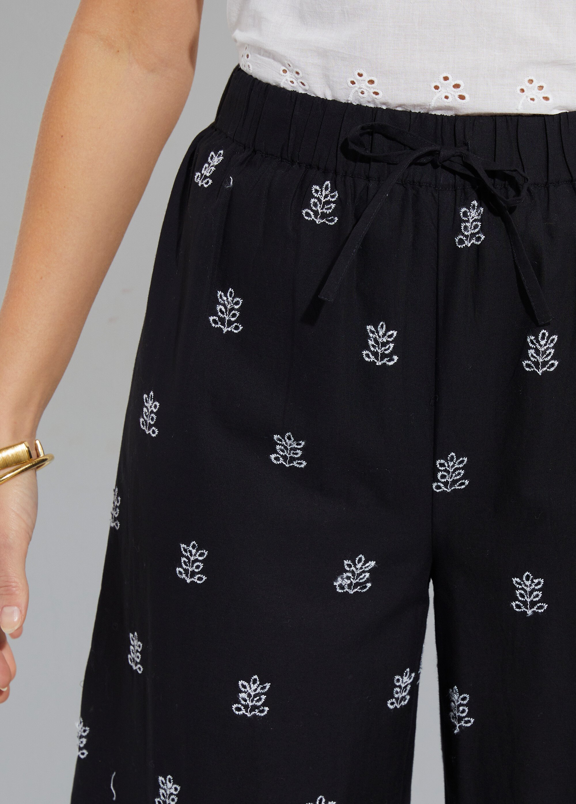 Pantalon large coton brodé taille élastiquée Femme Noir NUVANE DE1