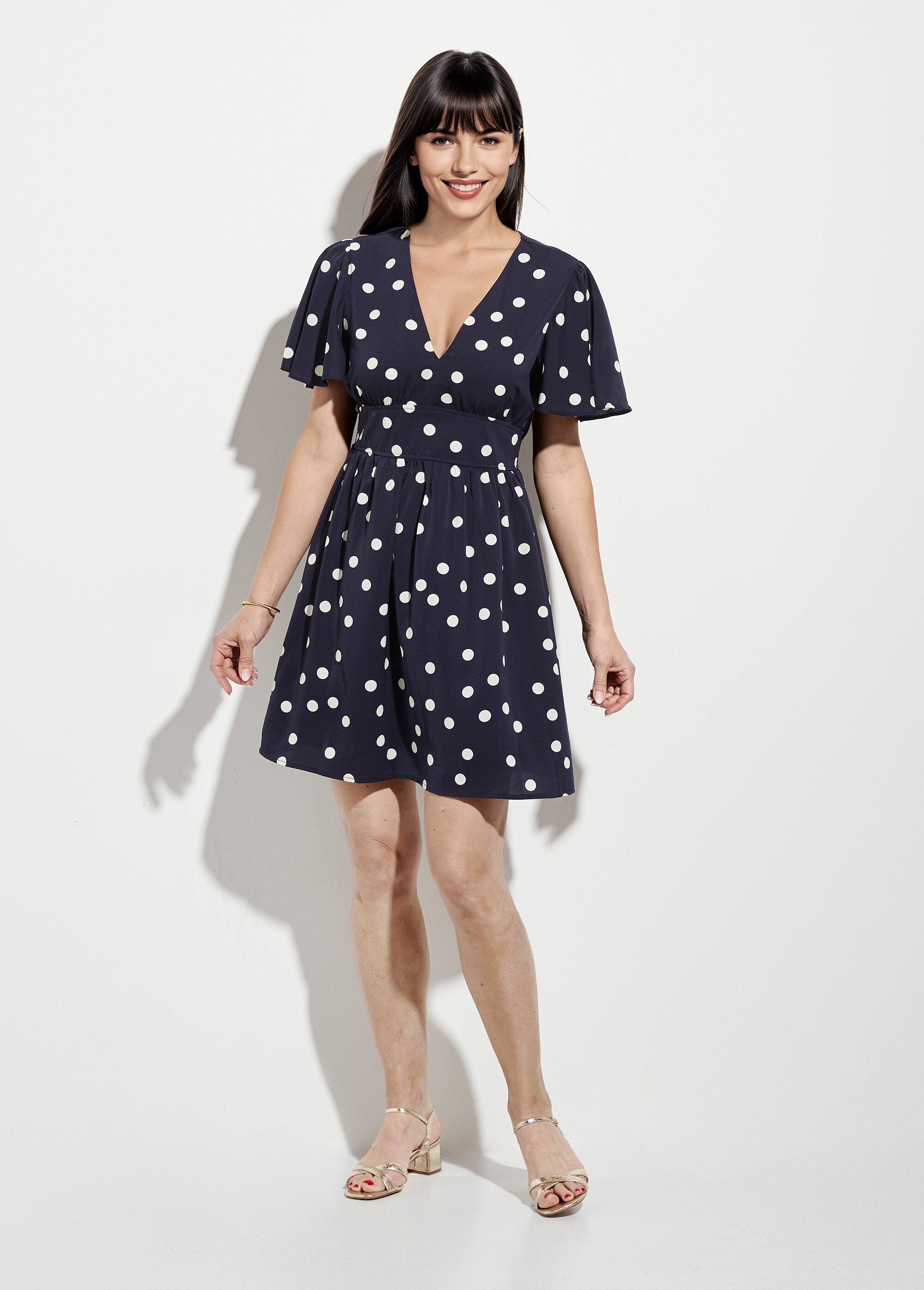 Robe courte à pois manches papillon
