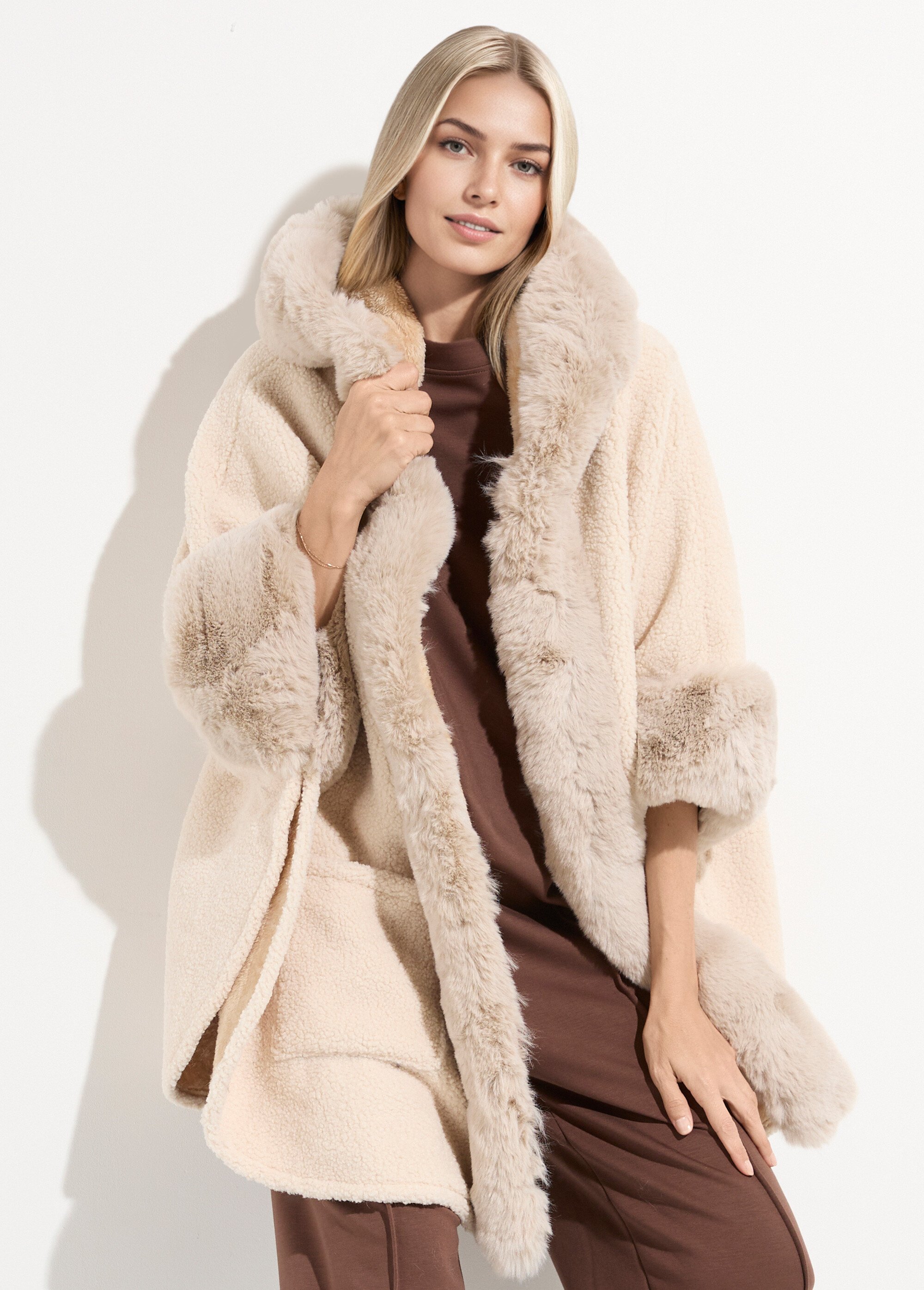 Manteau cape aspect laineux avec fourrure Femme Beige TD-MANPCH901 MV1