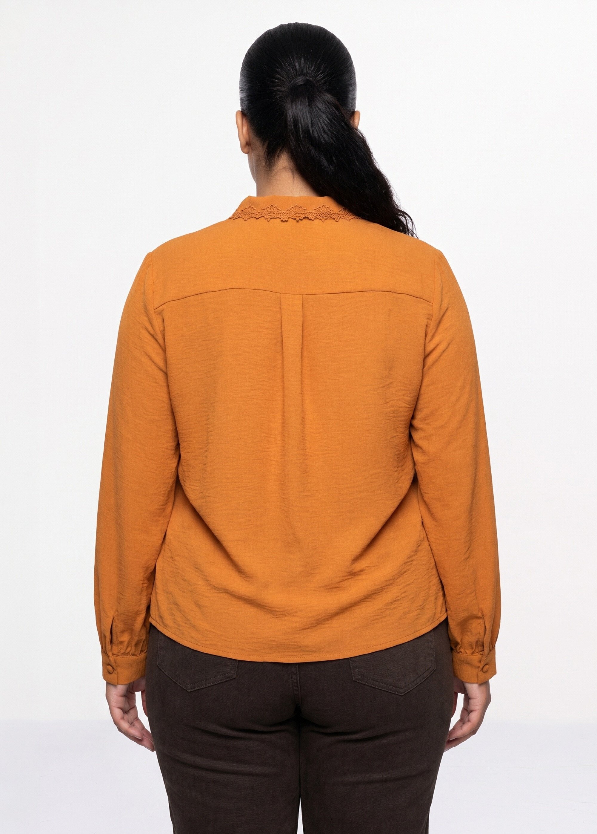 Blouse détails plissés et en macramé Femme Grande Taille Marron MA-M258-123 DO1