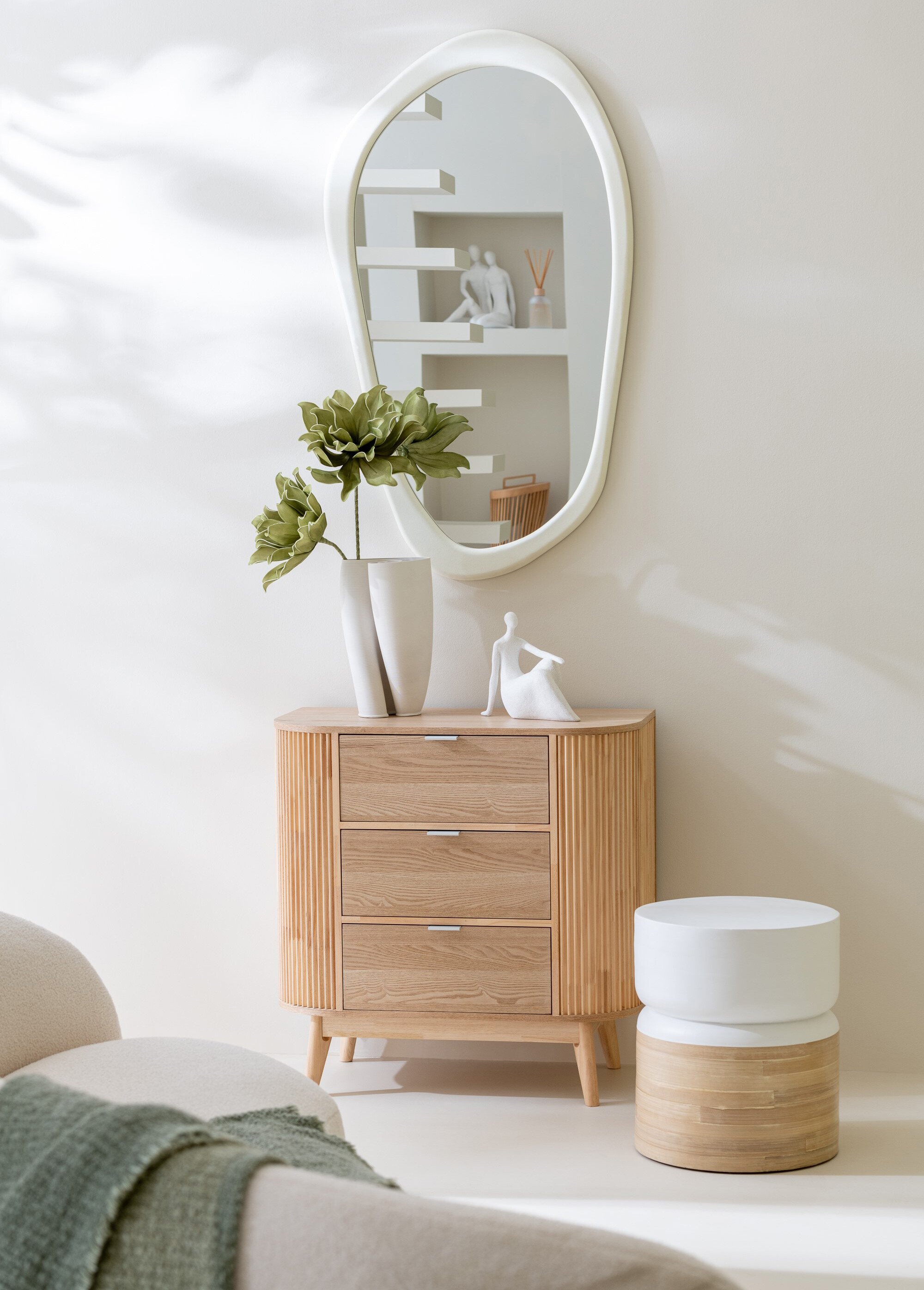 Buffet en bois rainuré, 3 tiroirs BEIGE JP-50773 SI1