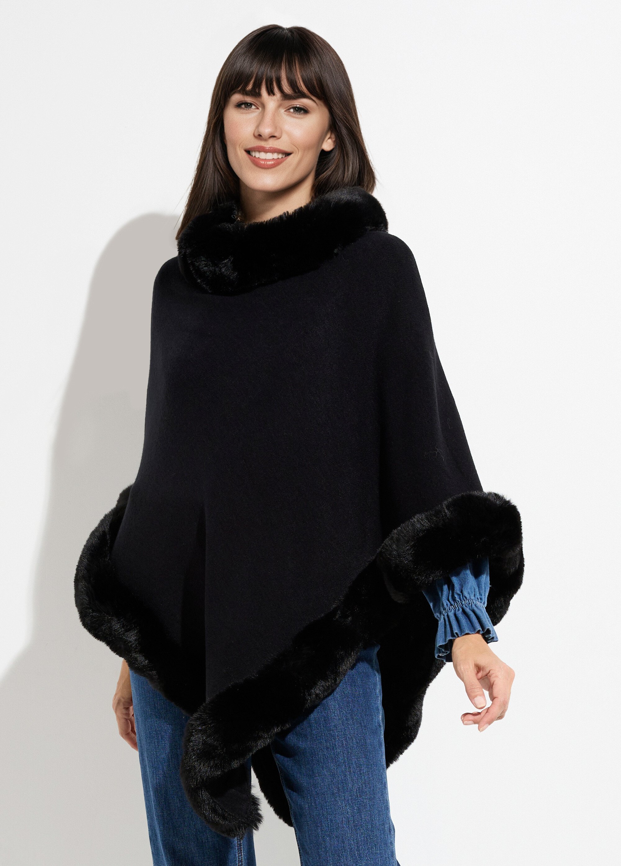 Pull cape, bord fourrure ton sur ton Femme Noir TD-TRIPCH911 FA1