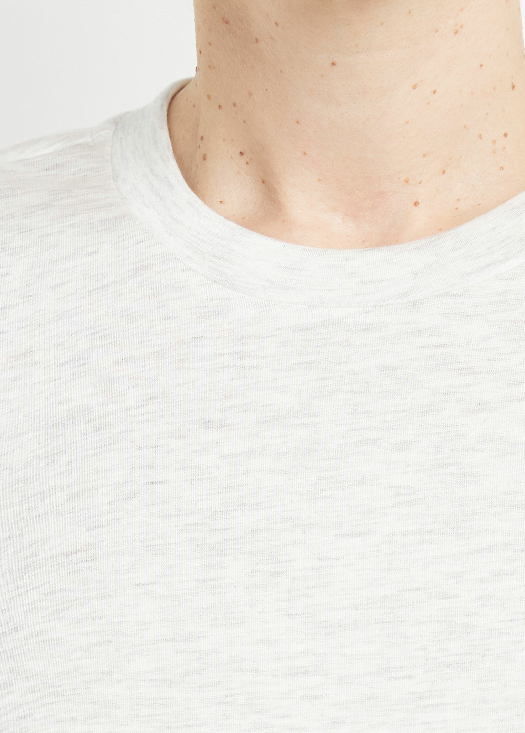 T-shirt loose extensible manches courtes