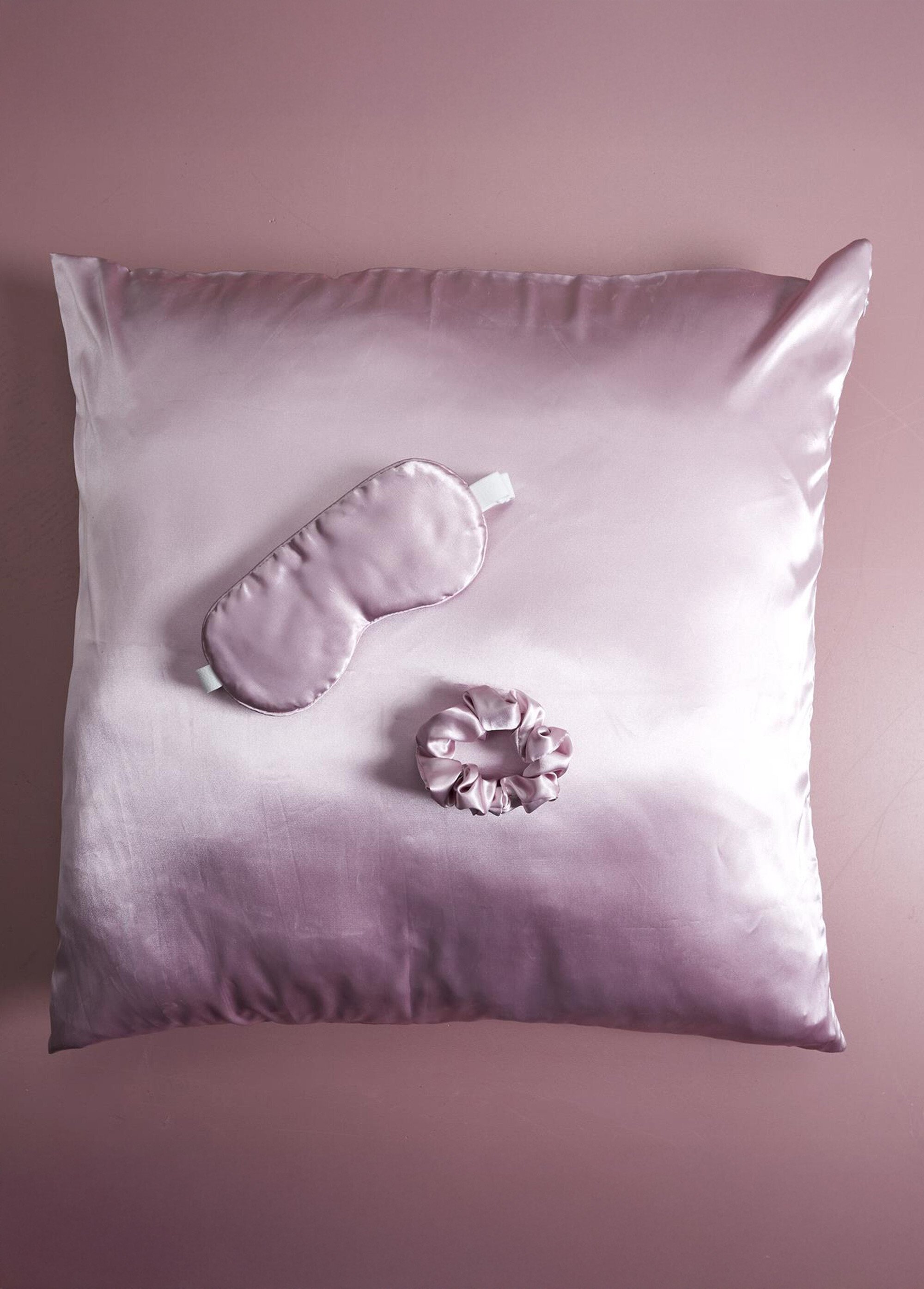 Coffret nuit 3 accessoires en satin Rose CMP-SC29561 SI1