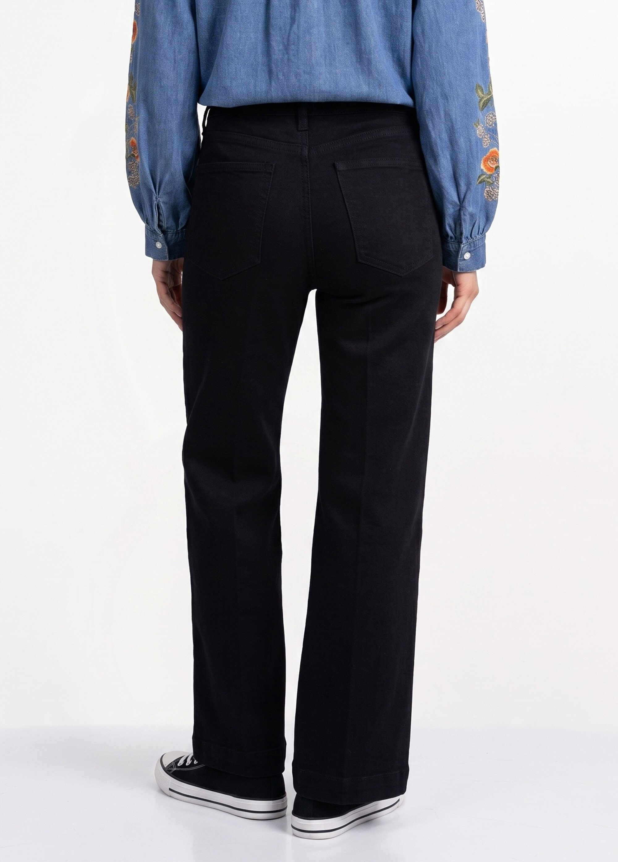 Jean avec pli permanent, spécial PETITE Femme Noir OR-JD554 DO1