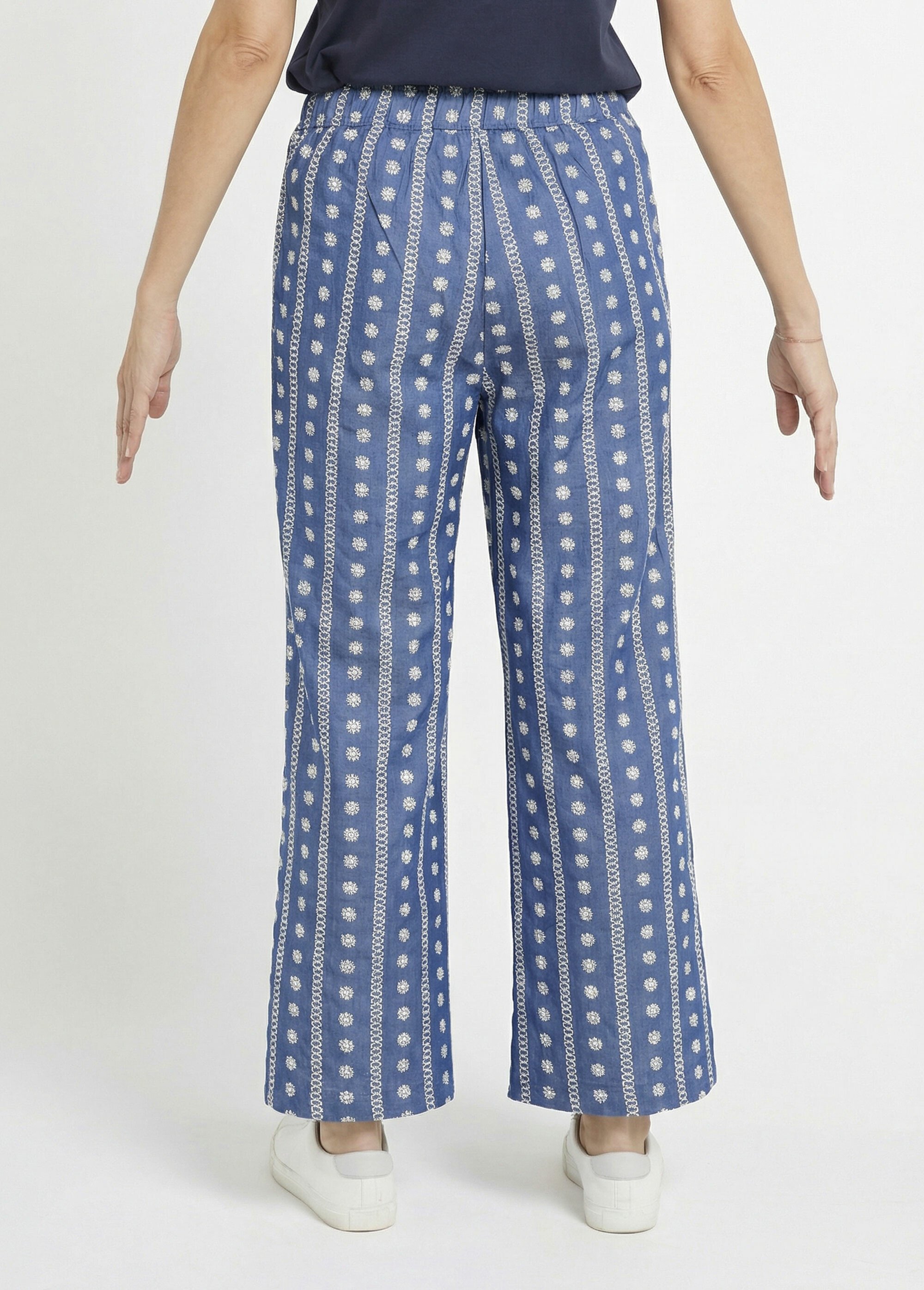 Pantalon large chambray, broderie anglaise