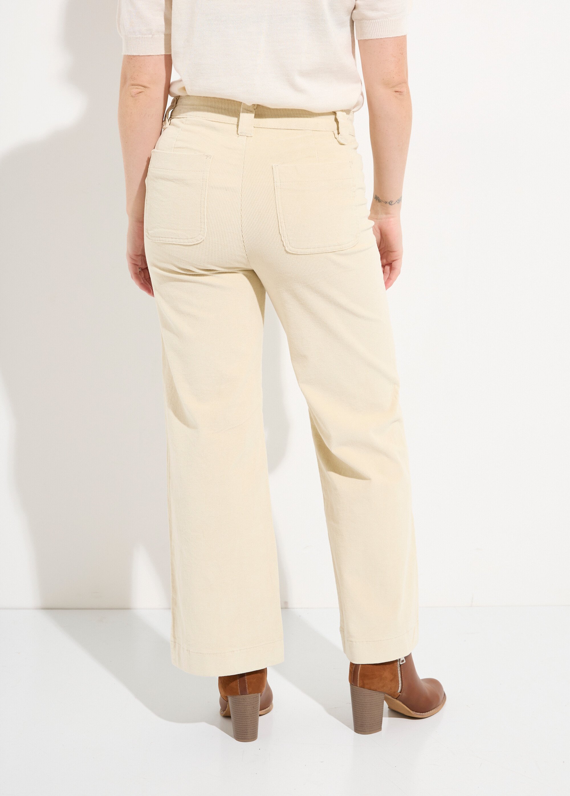 Pantalon large en velours avec poches Femme Beige OR-H2233 DO1