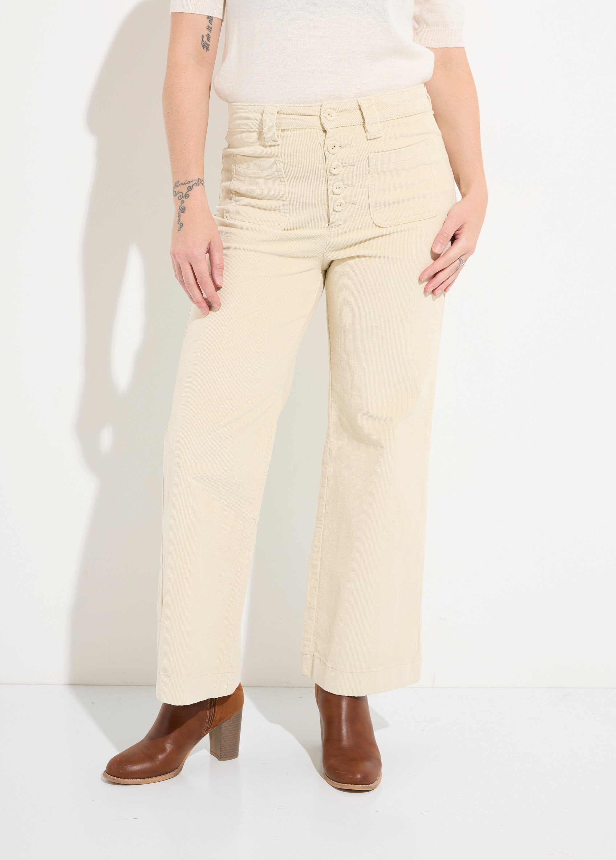 Pantalon large en velours avec poches Femme Beige OR-H2233 FA1