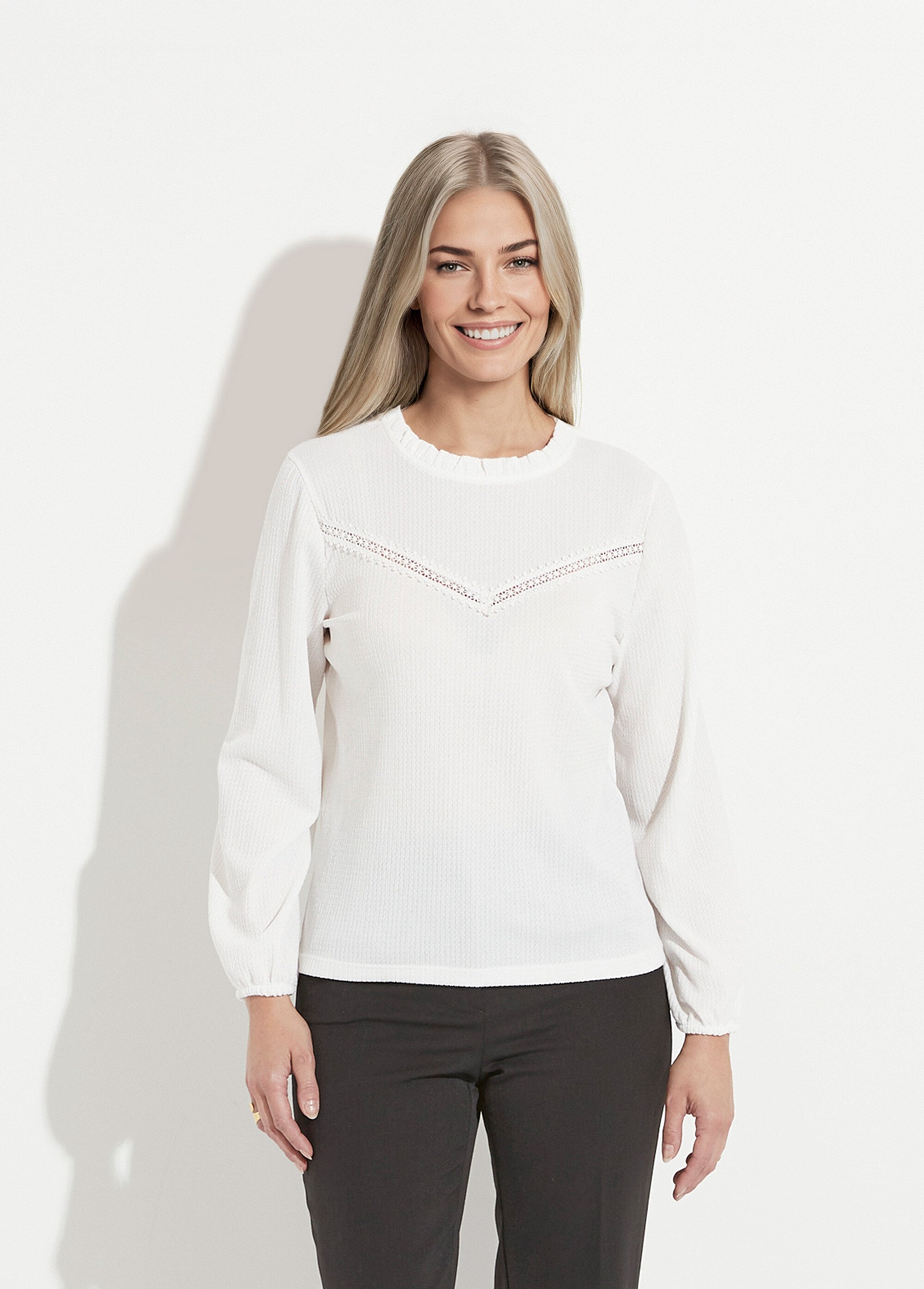 T-shirt blanc col montant volanté maille gaufrée Femme Blanc CASSIO FA1