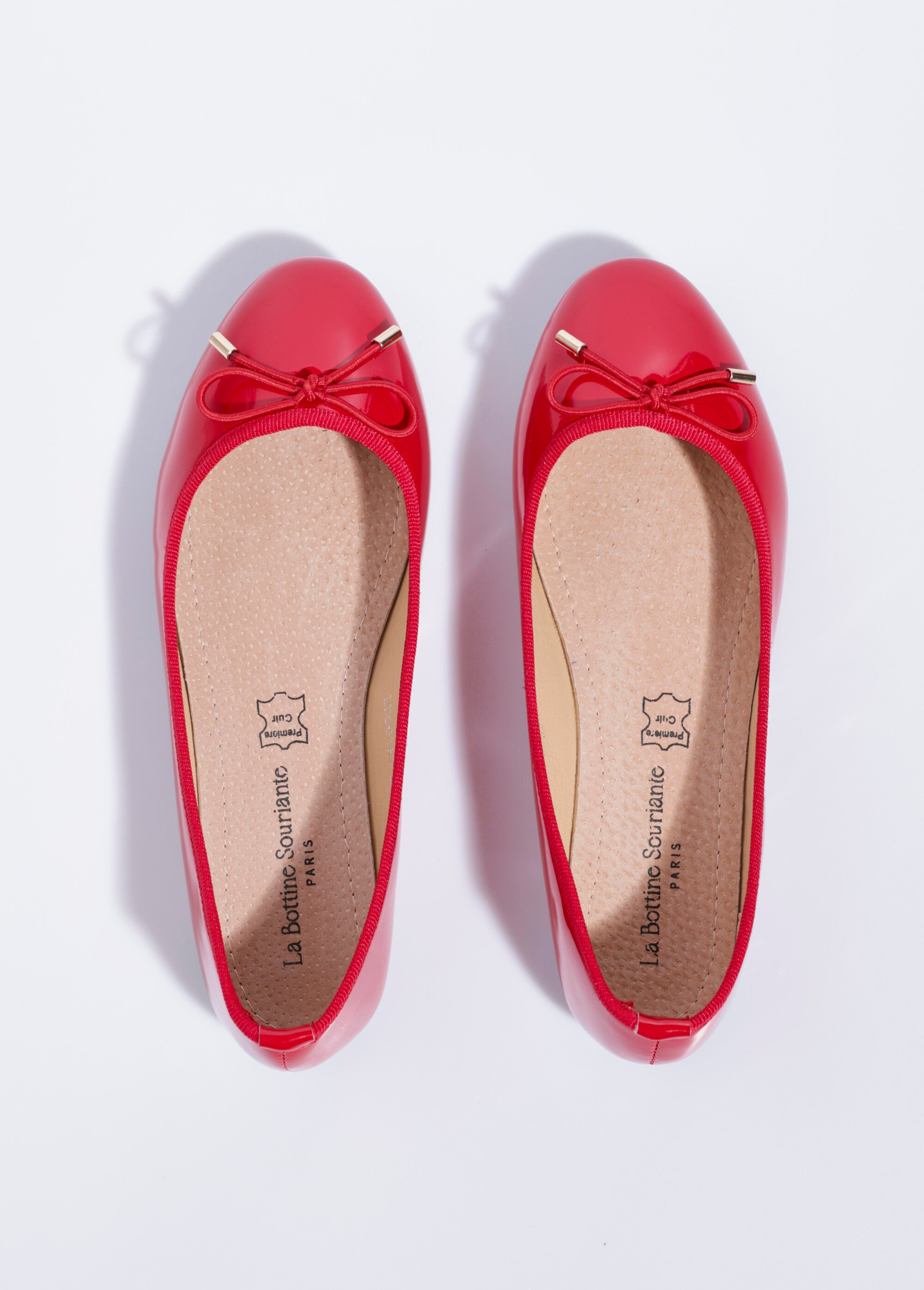 Ballerines plates vernies petit nœud Femme Rouge LBS6185 OV1