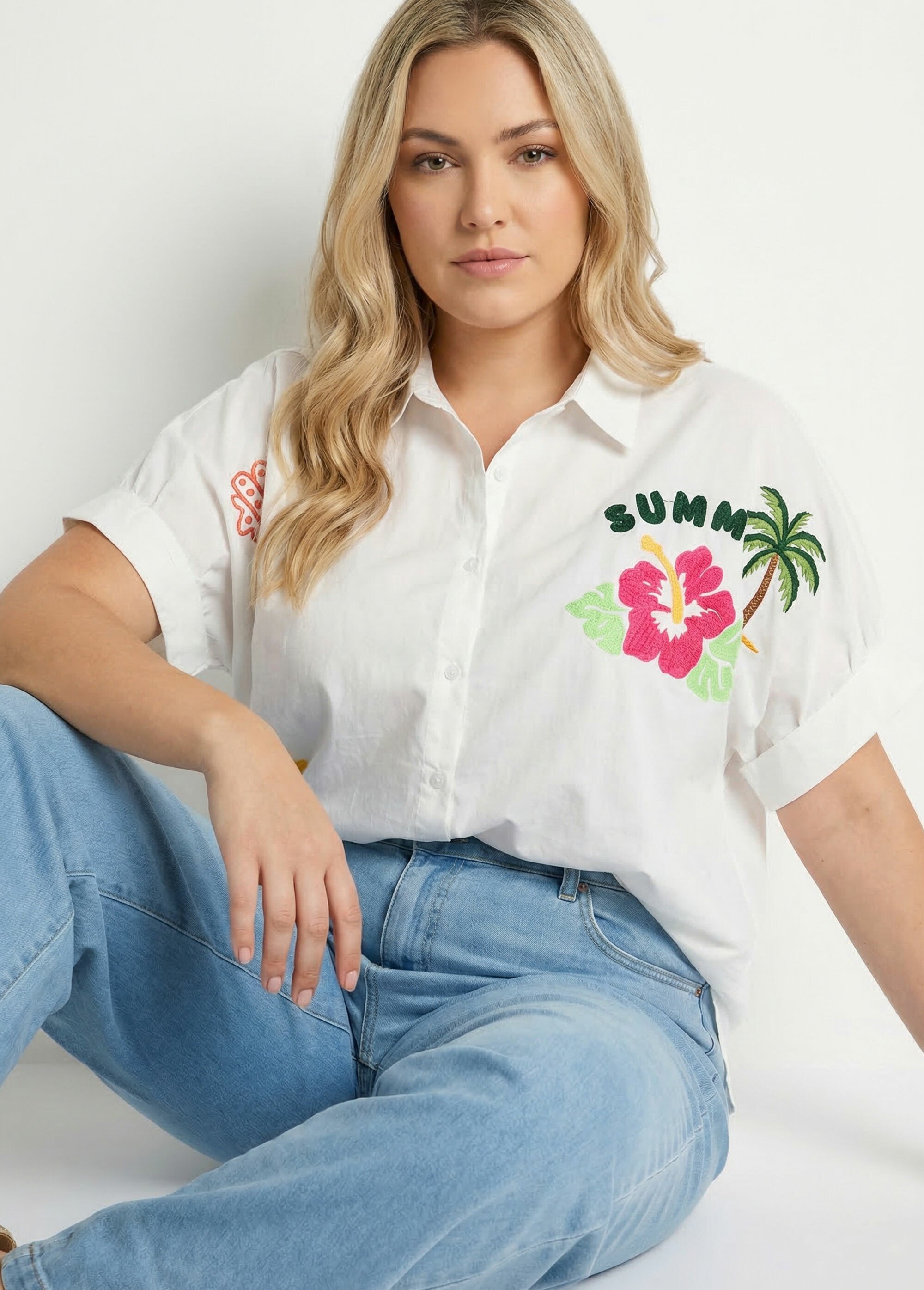 Chemisier uni, broderies thème Summer Femme Grande Taille Blanc KA-DD3604 MV1