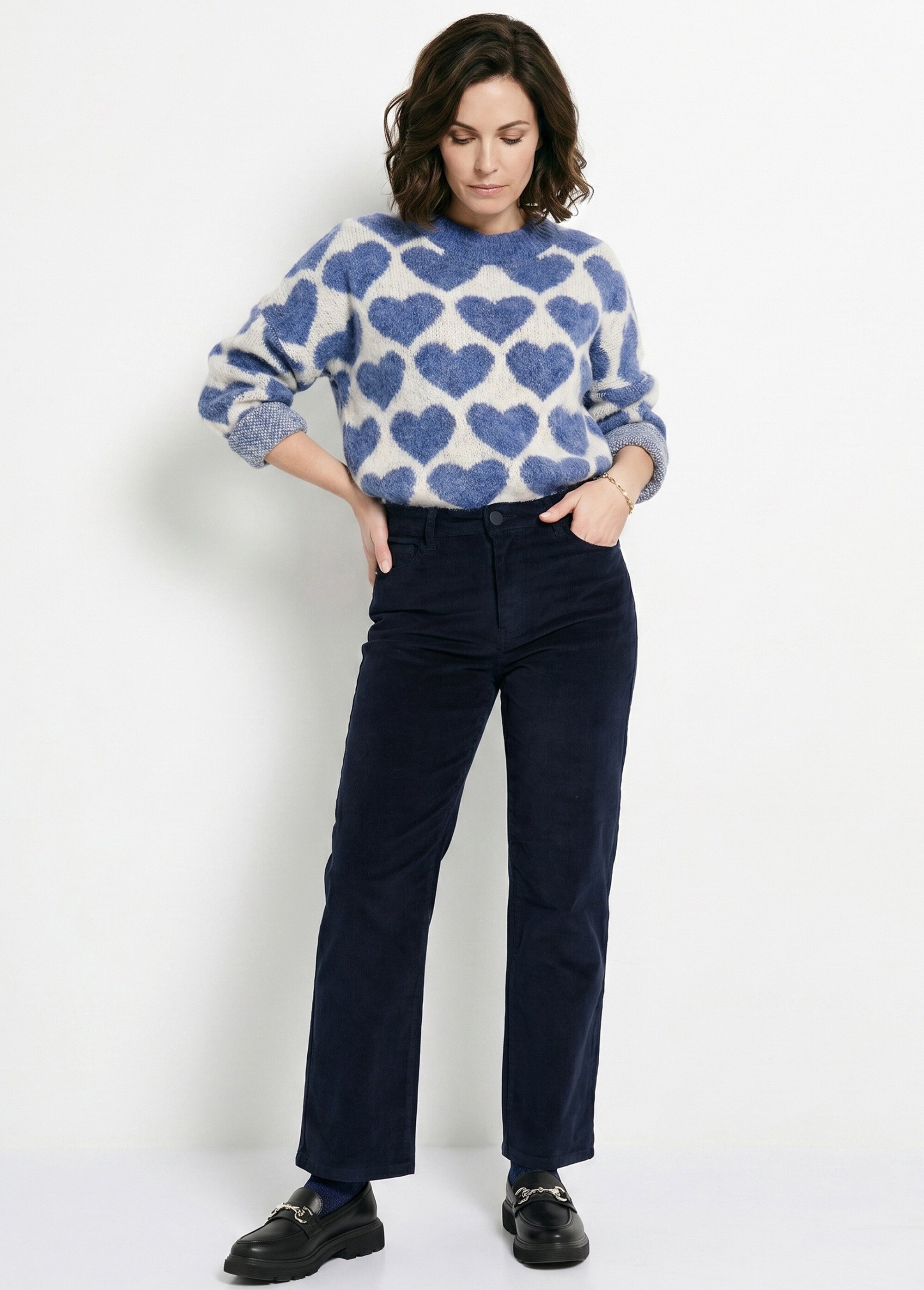 Jean 5 poches en velours, coupe droite