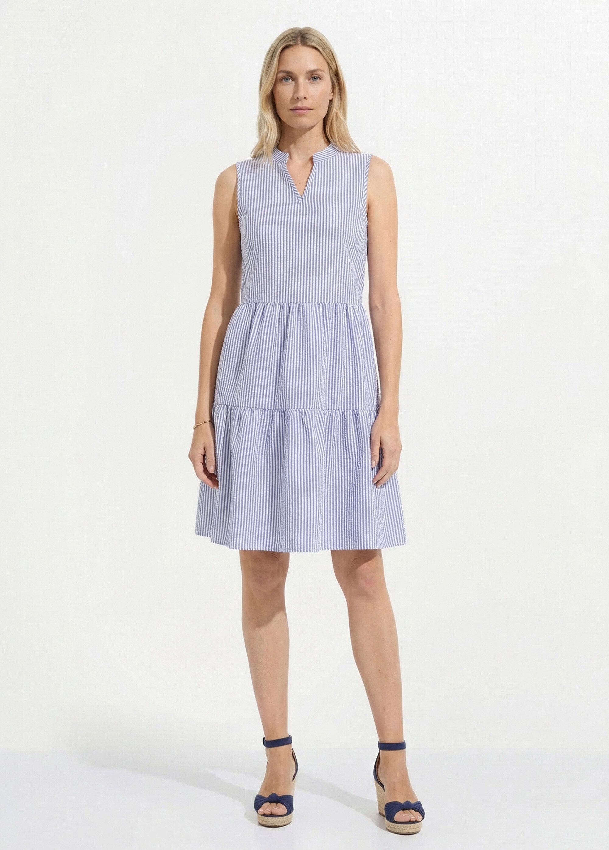 Robe seersucker rayé sans manches volantée Femme Bleu ELYANA FA1