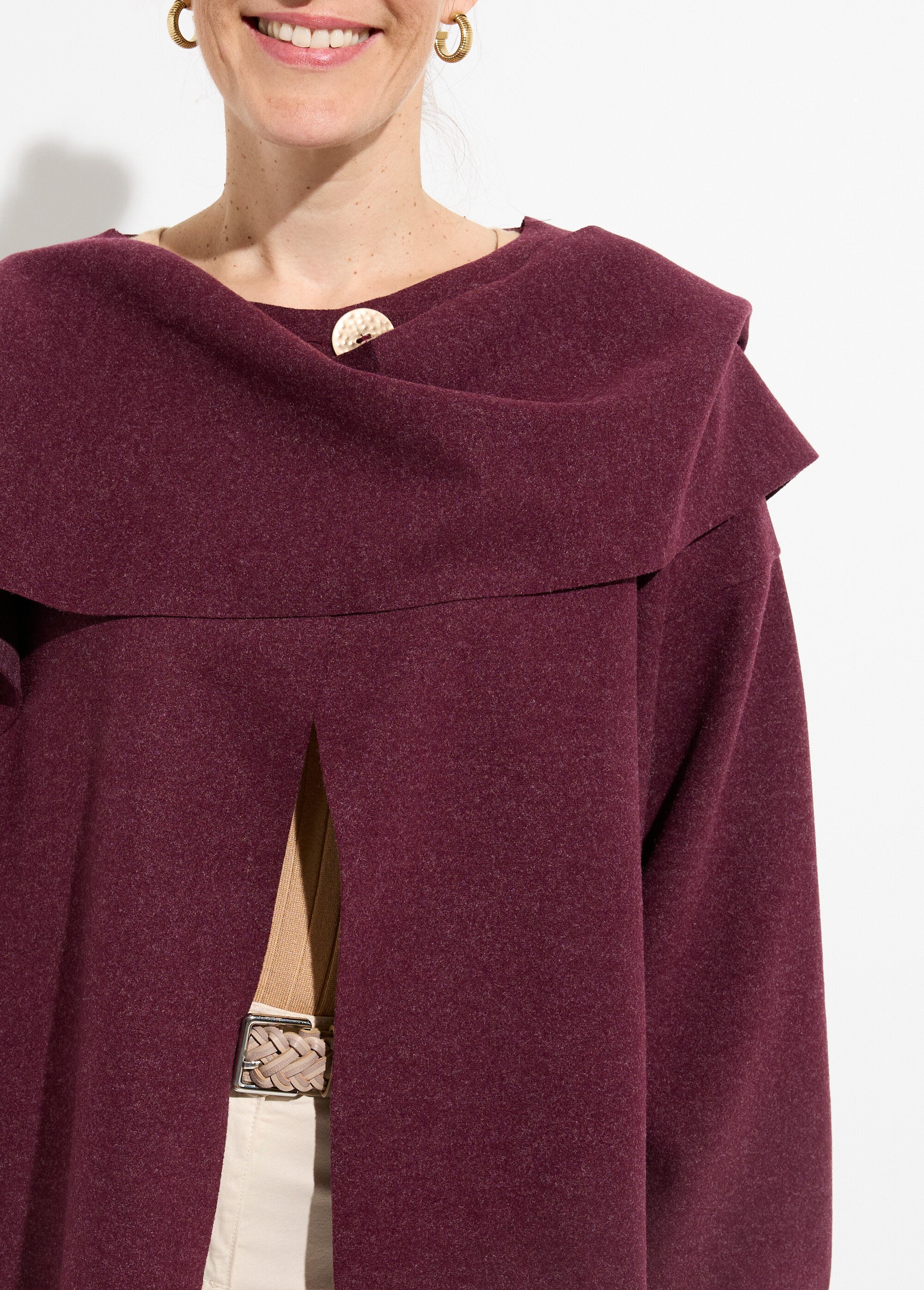 Veste bouton bijou métal et écharpe