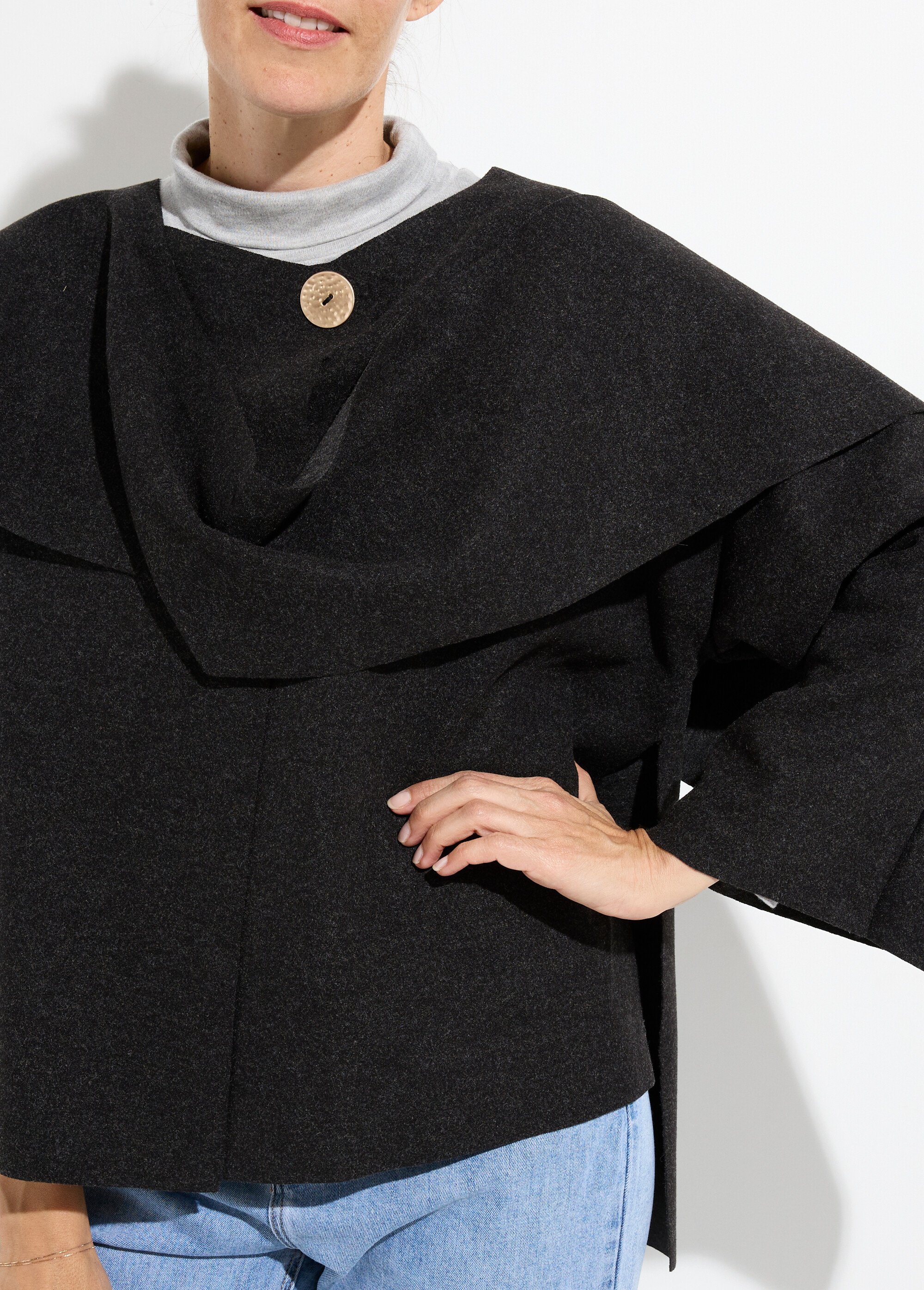 Veste bouton bijou métal et écharpe Femme Noir MQ-9141 DE1