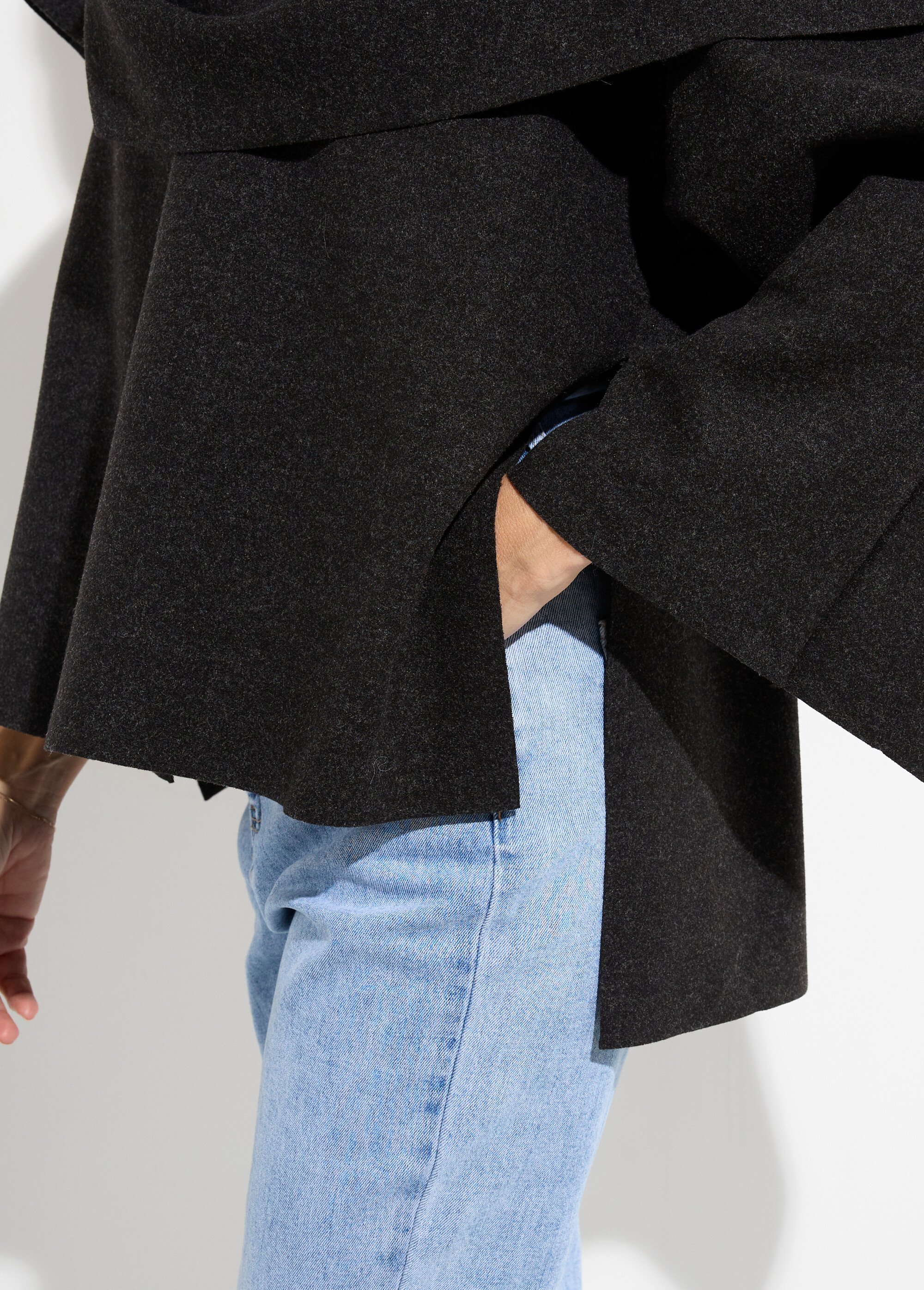 Veste bouton bijou métal et écharpe Femme Noir MQ-9141 DE2