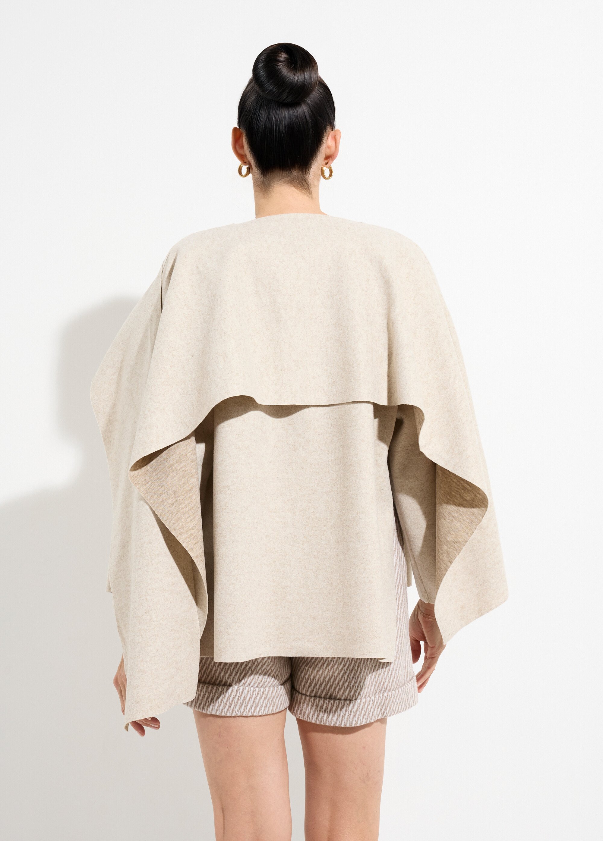 Veste bouton bijou métal et écharpe Femme Beige MQ-9141 DO1