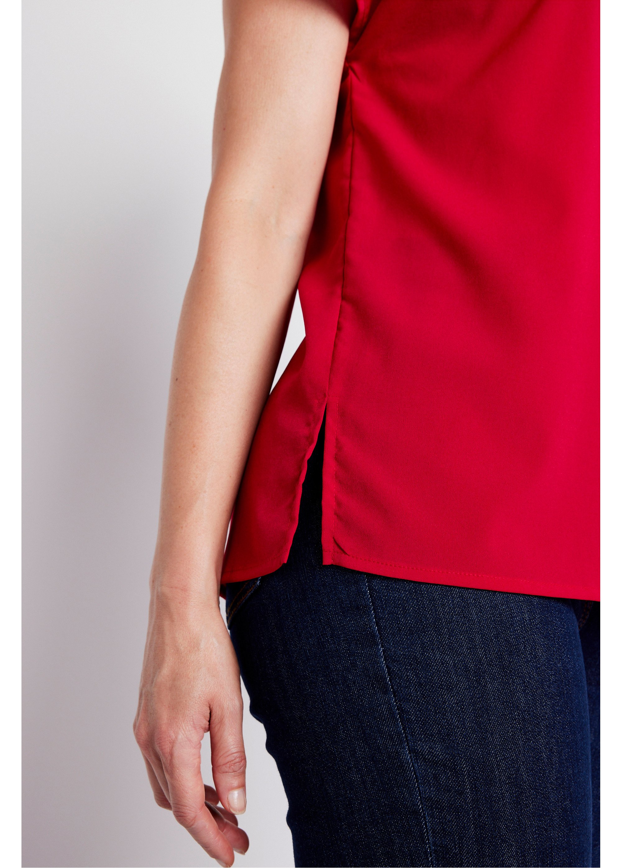 Top long manches courtes broderies col rond Femme Rouge CUMIN DE2