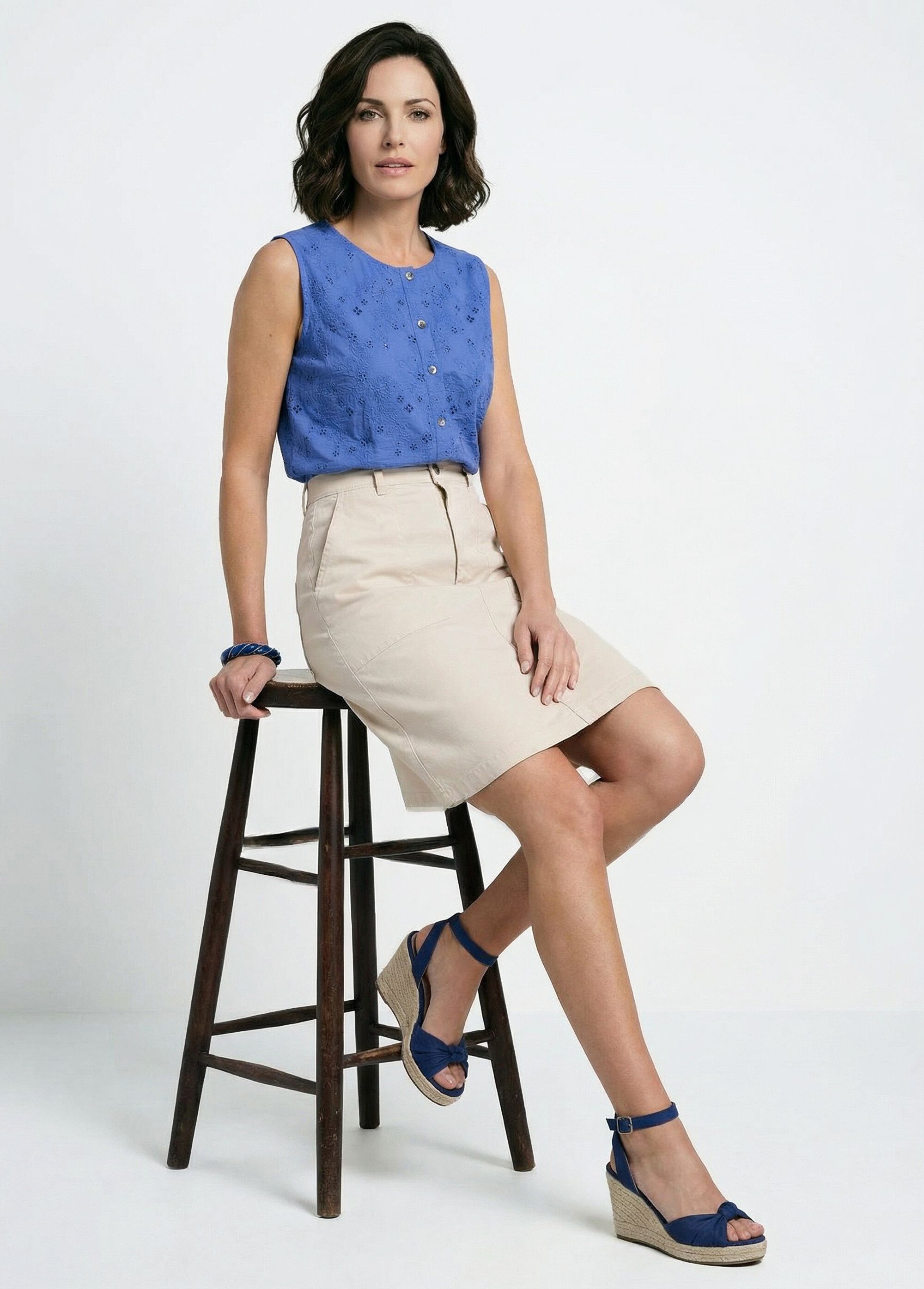 Jupe courte droite poches cargo coton stretch