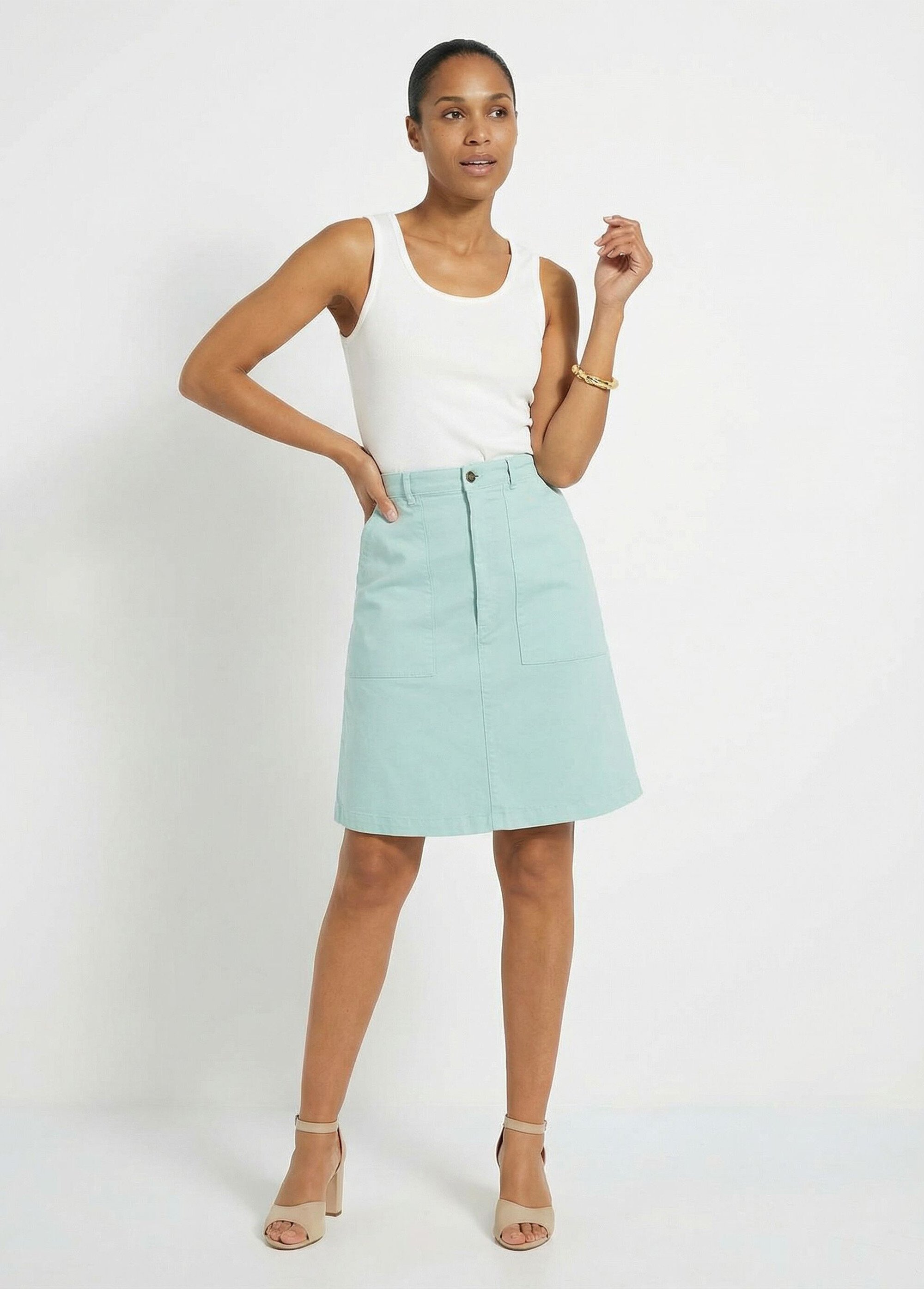 Jupe courte droite poches cargo coton stretch