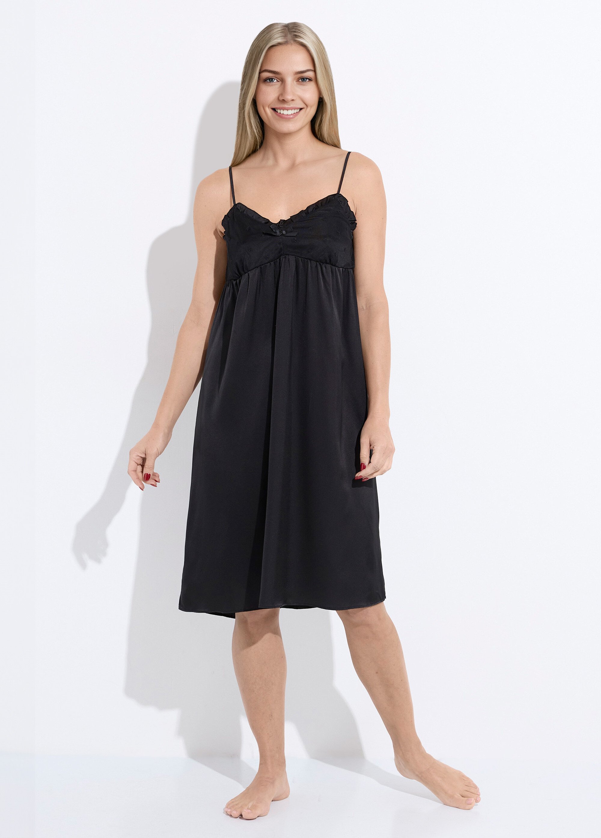 Nuisette longue en satin et dentelle Femme Noir SUNPJ-32406 FA1