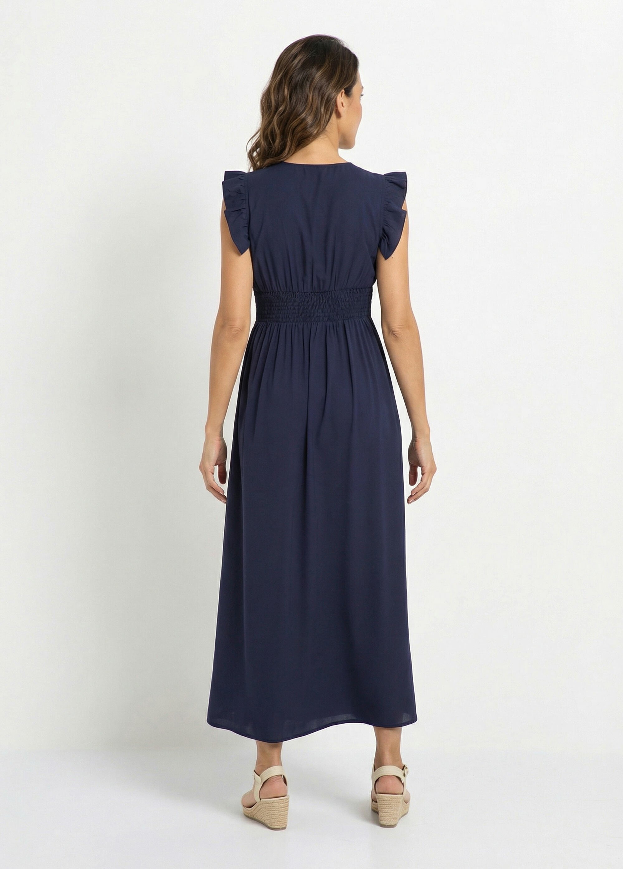 Robe longue sans manches taille plissée