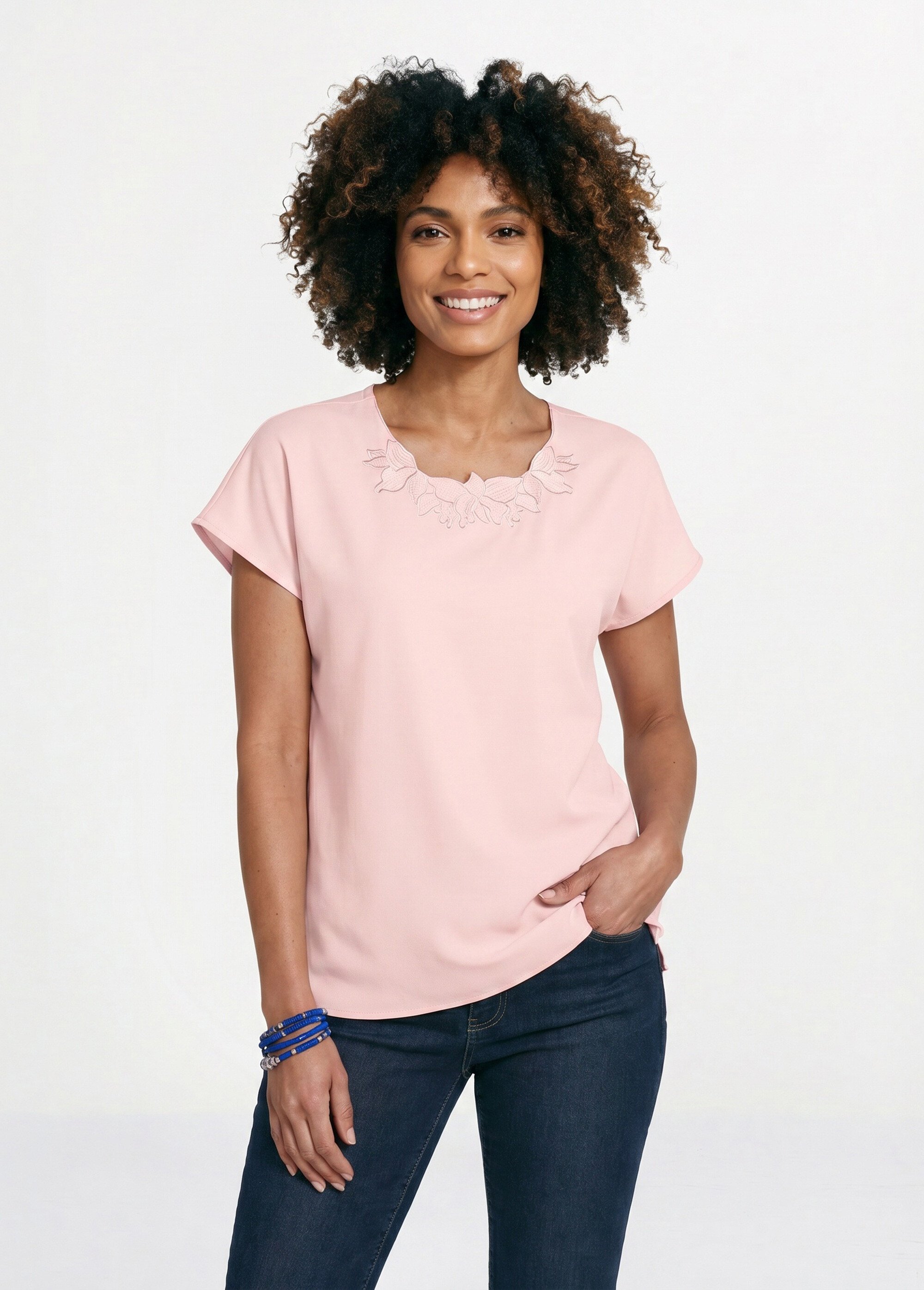 Top long manches courtes broderies col rond Femme Rose CUMIN FA1