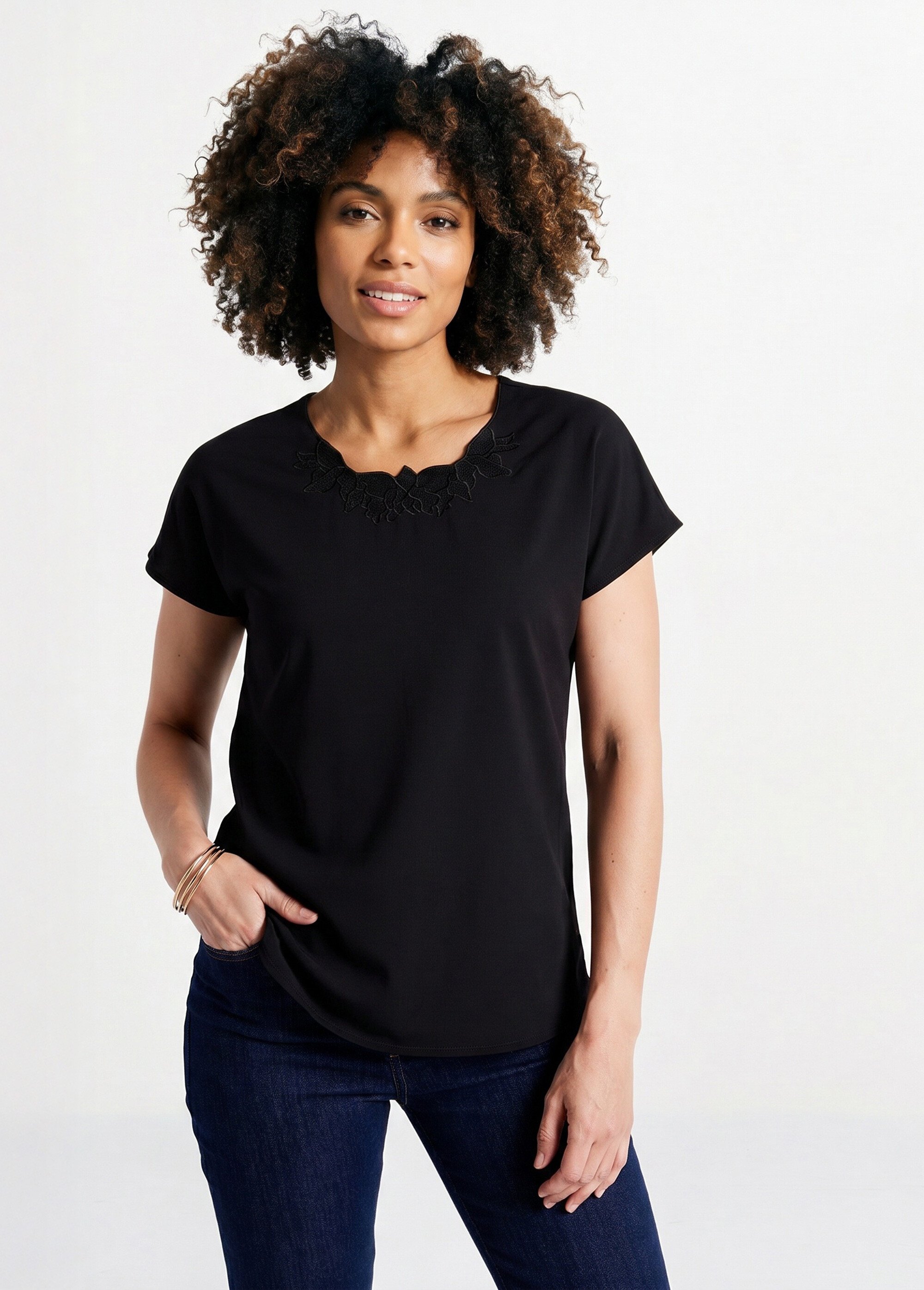 Top long manches courtes broderies col rond Femme Noir CUMIN FA1