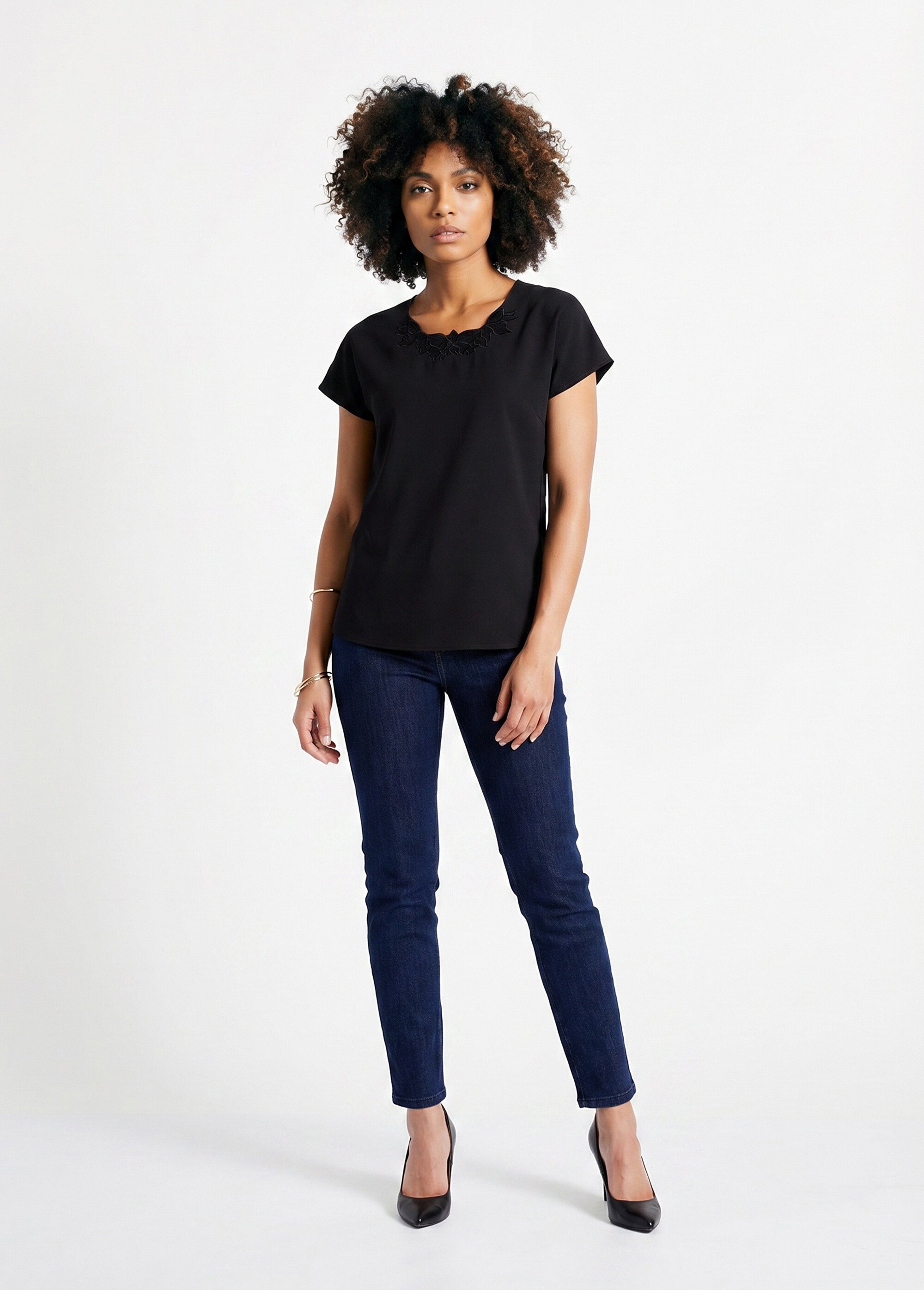 Top long manches courtes broderies col rond Femme Noir CUMIN SI1