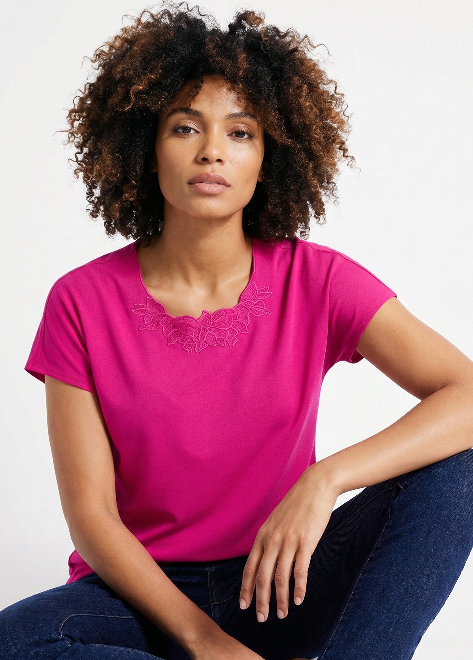 Top long manches courtes broderies col rond Femme Rose CUMIN MV1