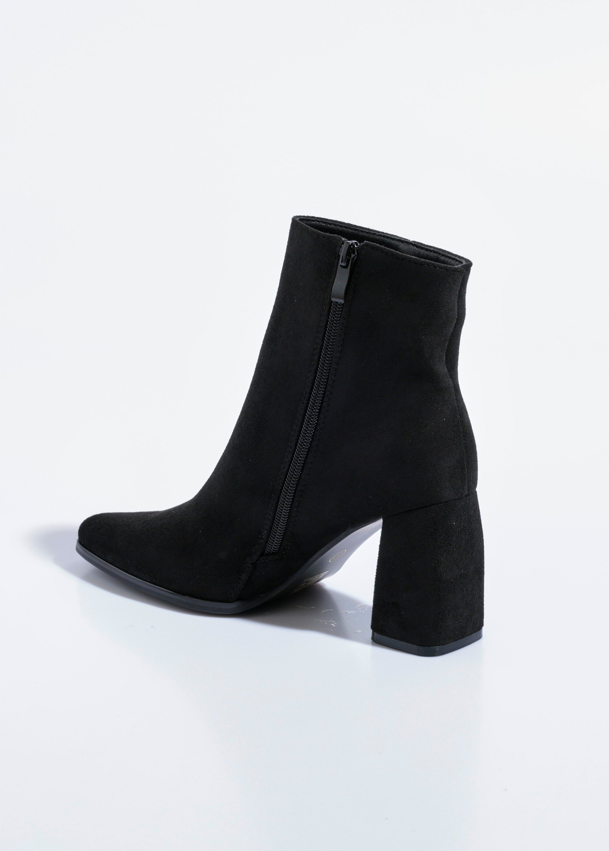 Boots suédine bout pointu et talon mode Femme Noir QUIZ6371A DO1