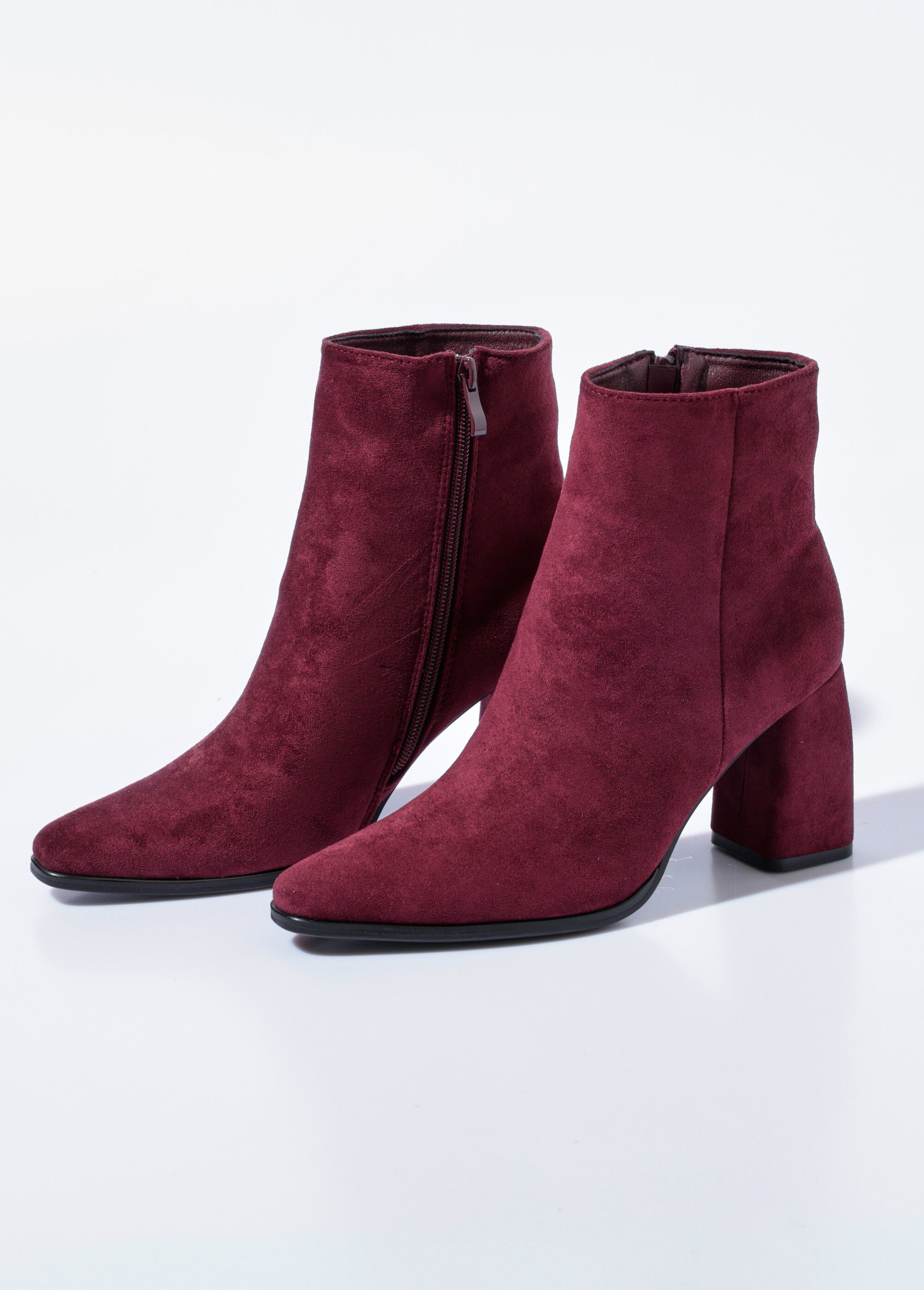 Boots suédine bout pointu et talon mode Femme Rouge QUIZ6371A DE1