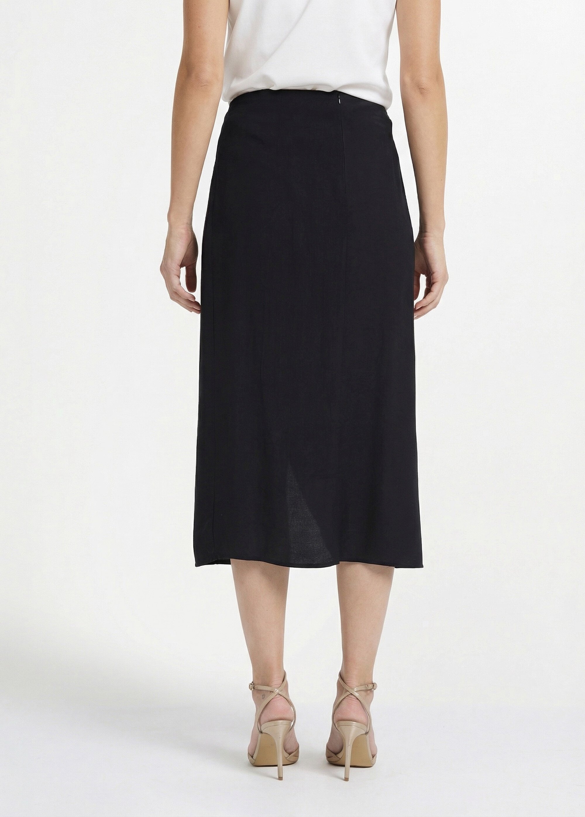 Jupe portefeuille détail métal bijou