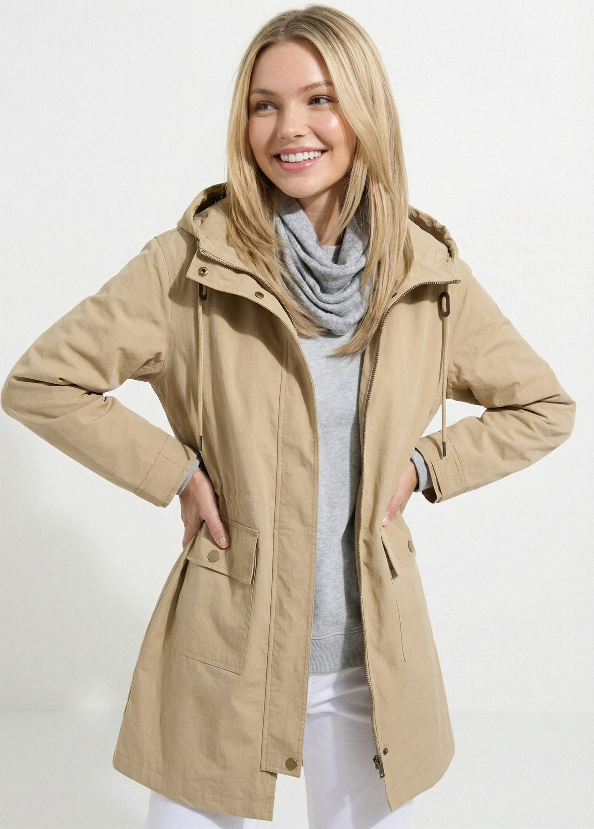 Parka zippée pressionnée à capuche déperlante