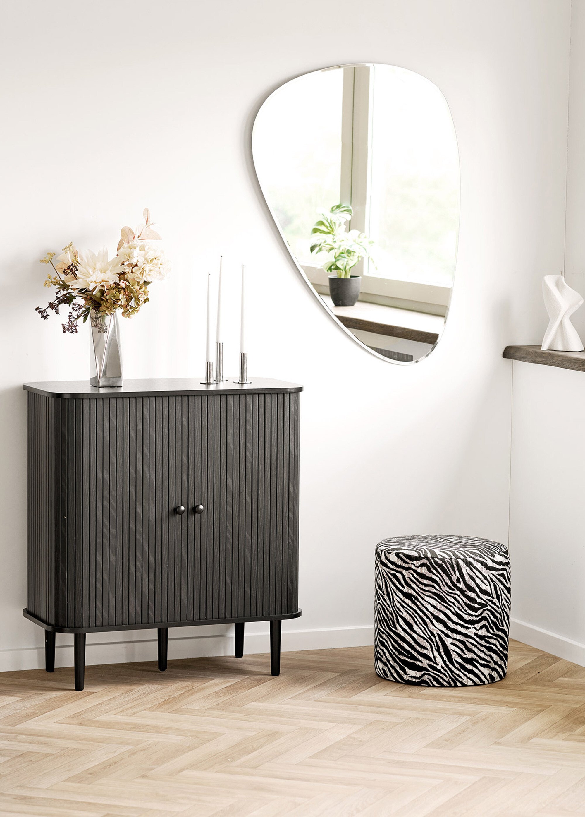 Buffet avec portes façon volets NIKKO NOIR HN-3103000 SI2
