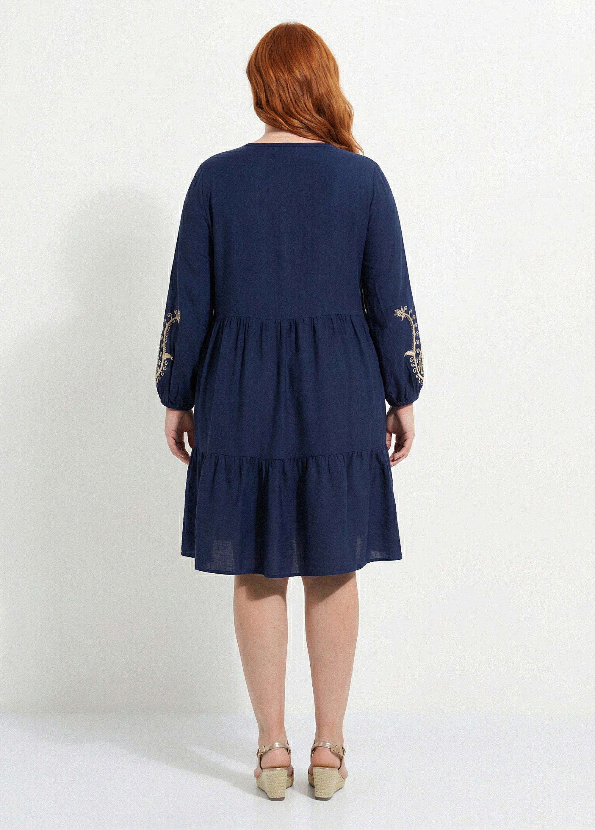 Robe col V avec broderies métallisées Femme Grande Taille Bleu CHY-D07 DO1