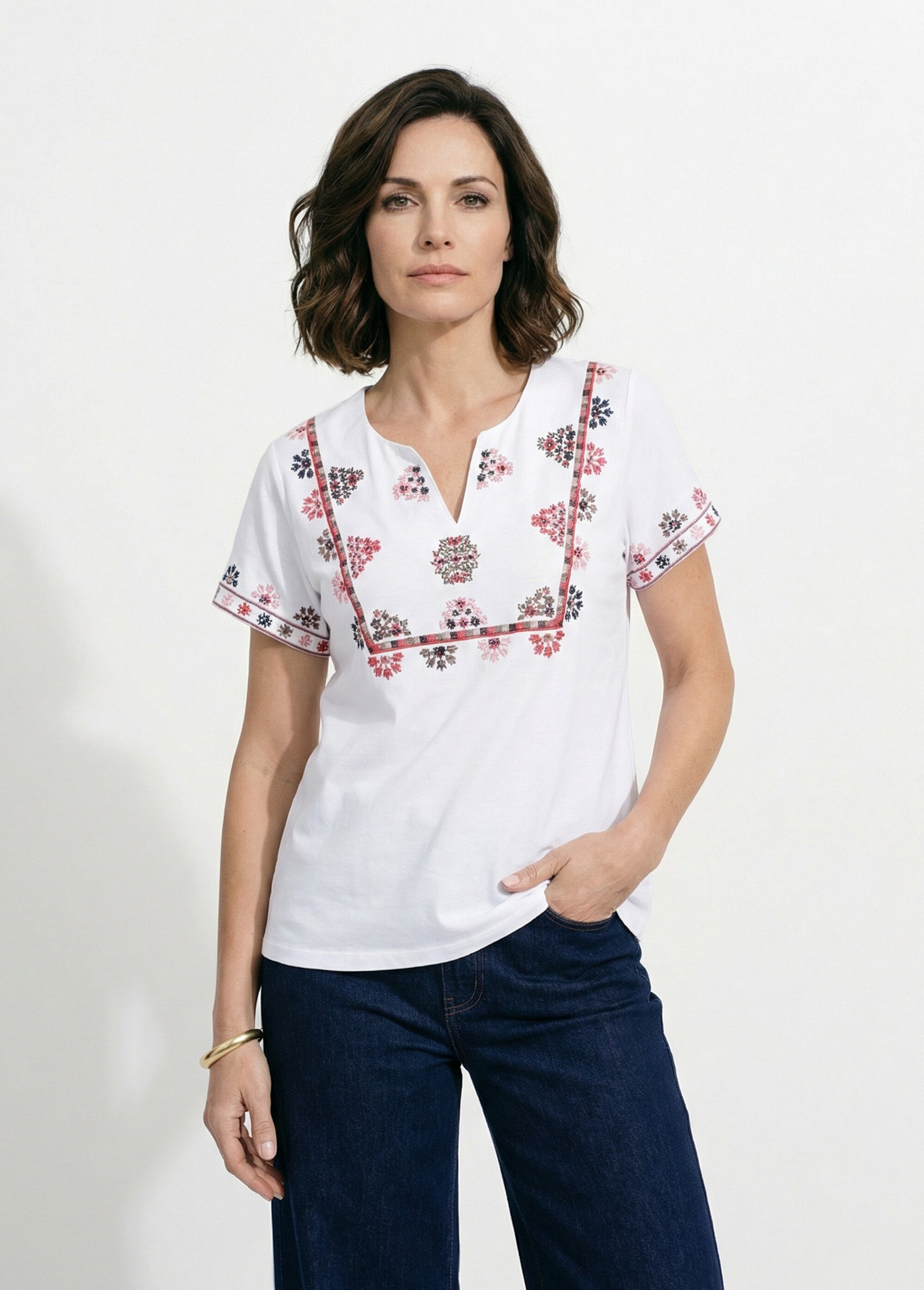 T-shirt manches courtes plastron brodé Femme Blanc COSETTE FA1