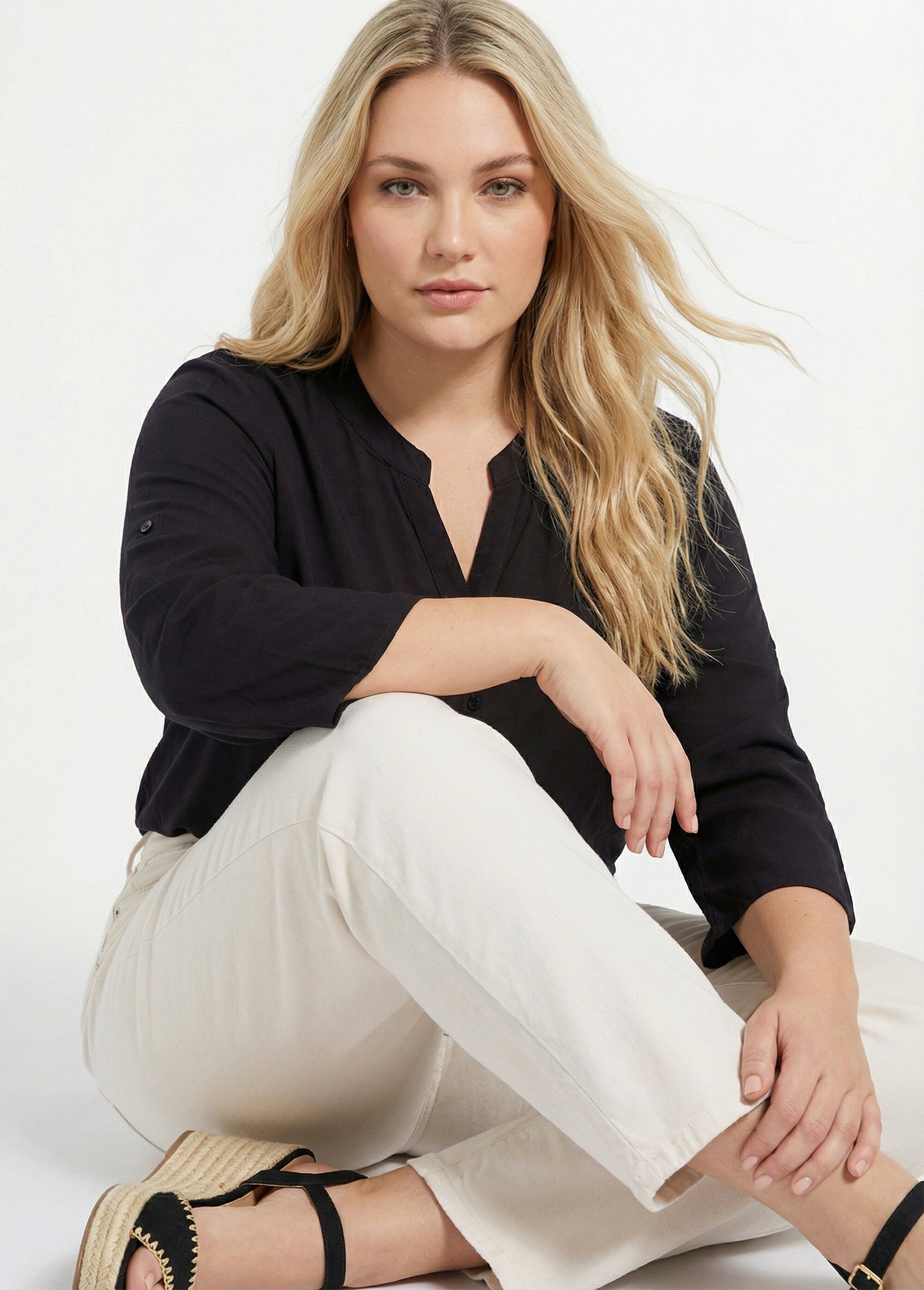 Tunique col tunisien et manches 3/4 Femme Grande Taille Noir CHY-1876 MV1