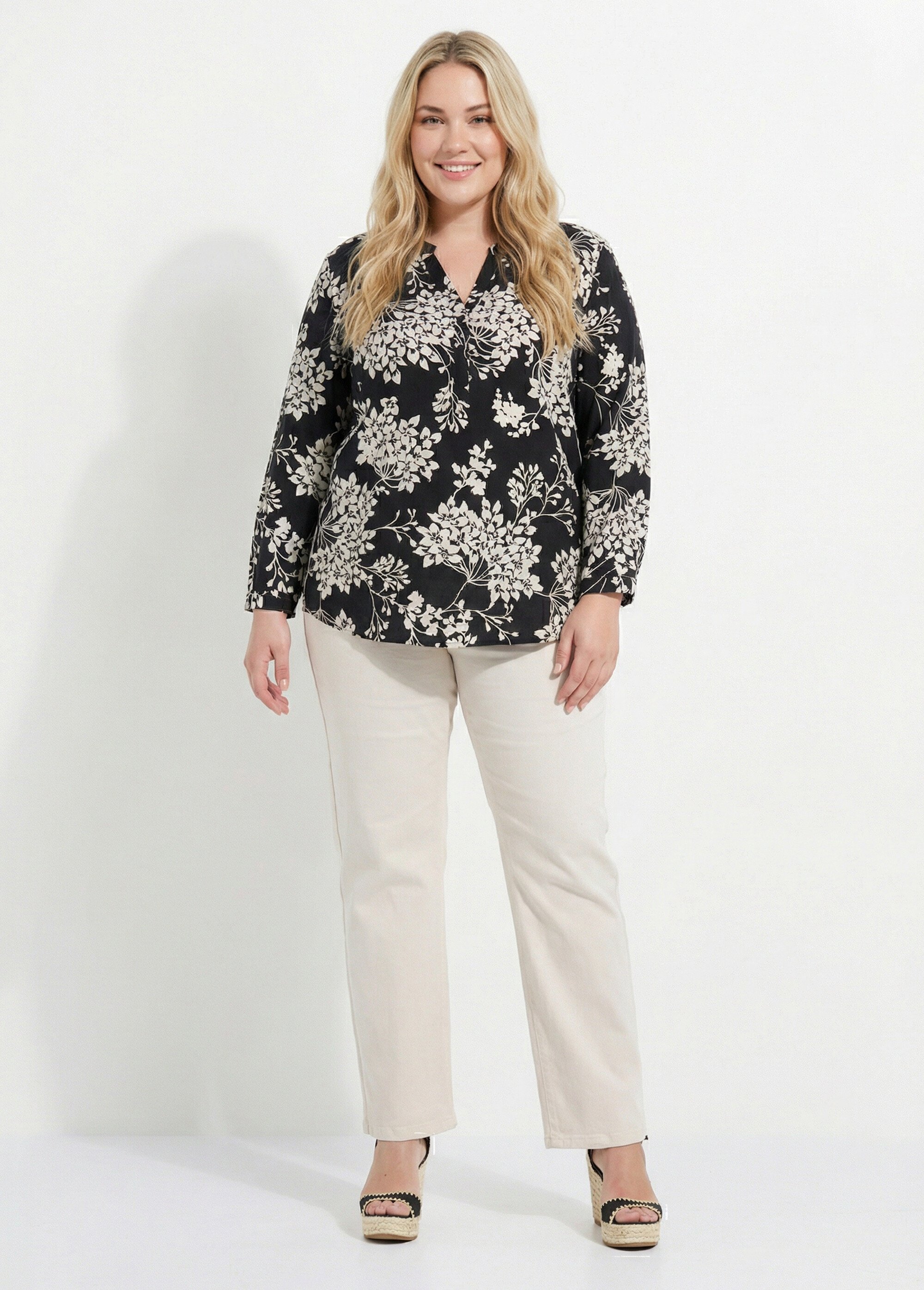 Tunique col tunisien motif hortensias Femme Grande Taille Beige CHY-F641 SF1