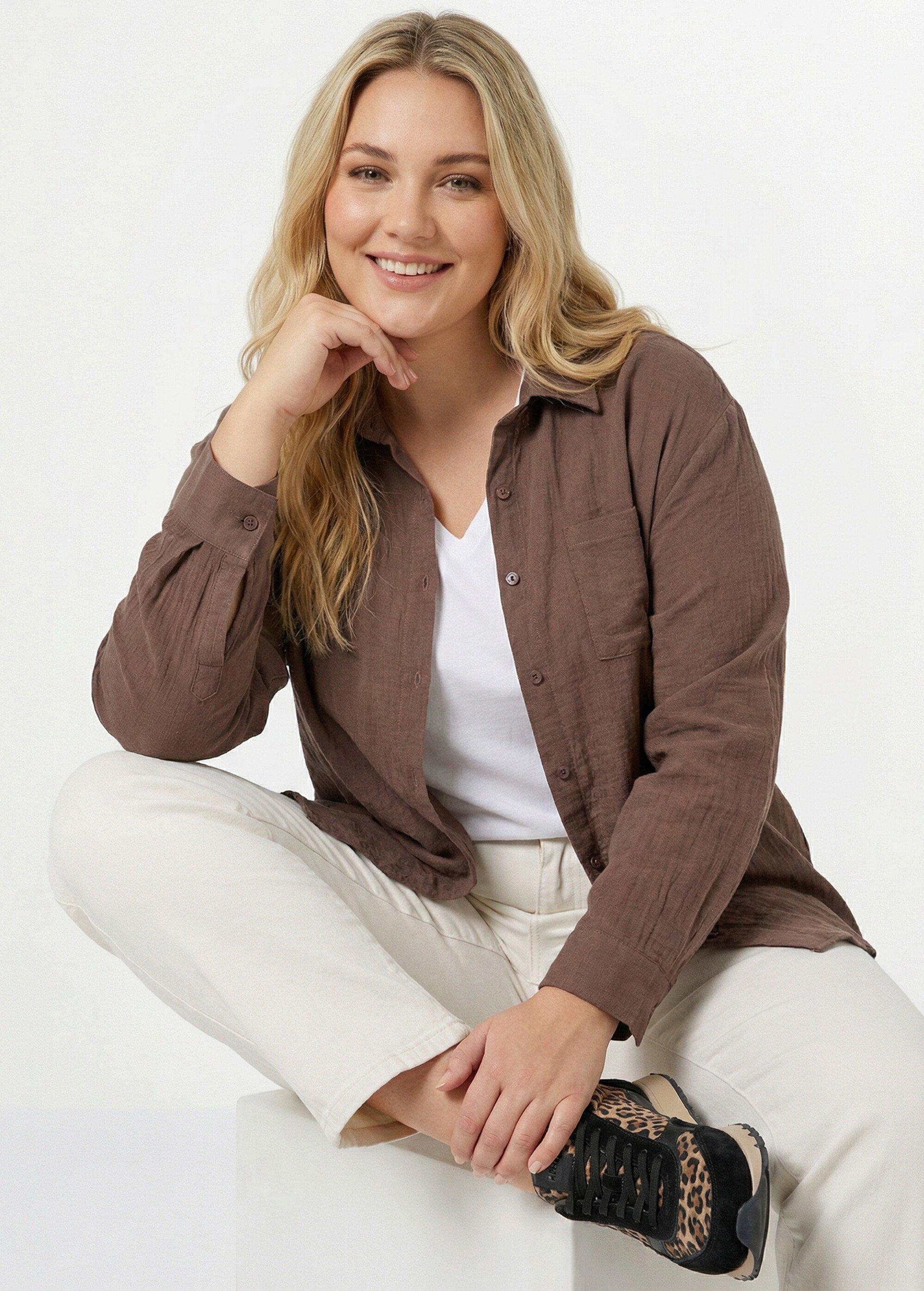 Chemiser fluide avec manches longues Femme Grande Taille Marron CHY-F637 MV1