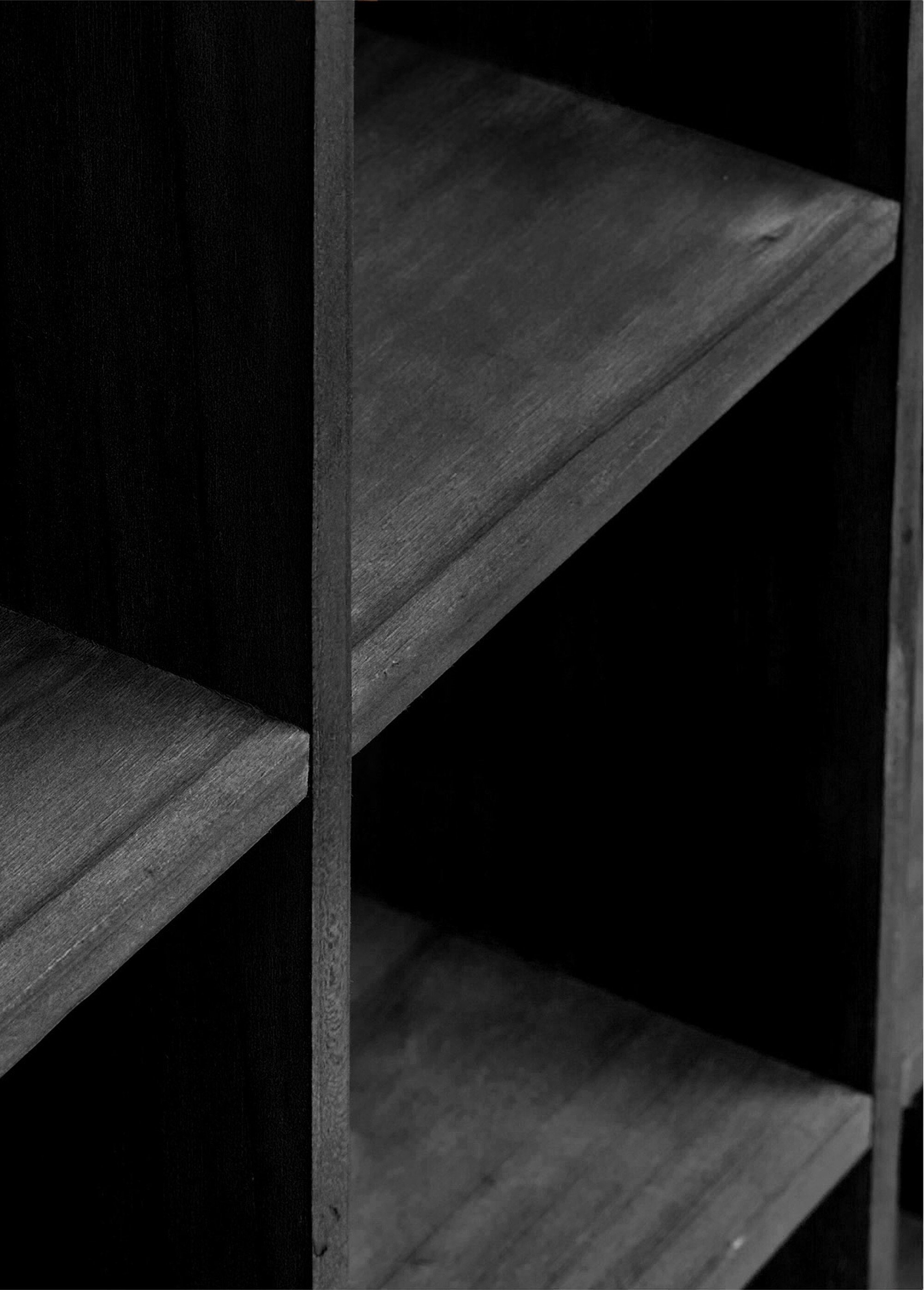 Grande étagère pin foncé 9 cases MOSS NOIR HN-4292238 DE2