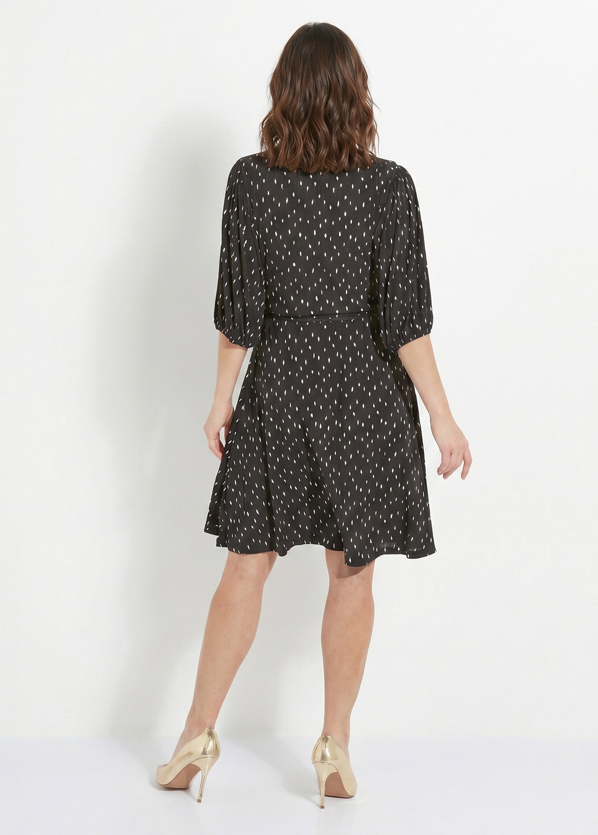 Robe courte cache-coeur imprimé pois