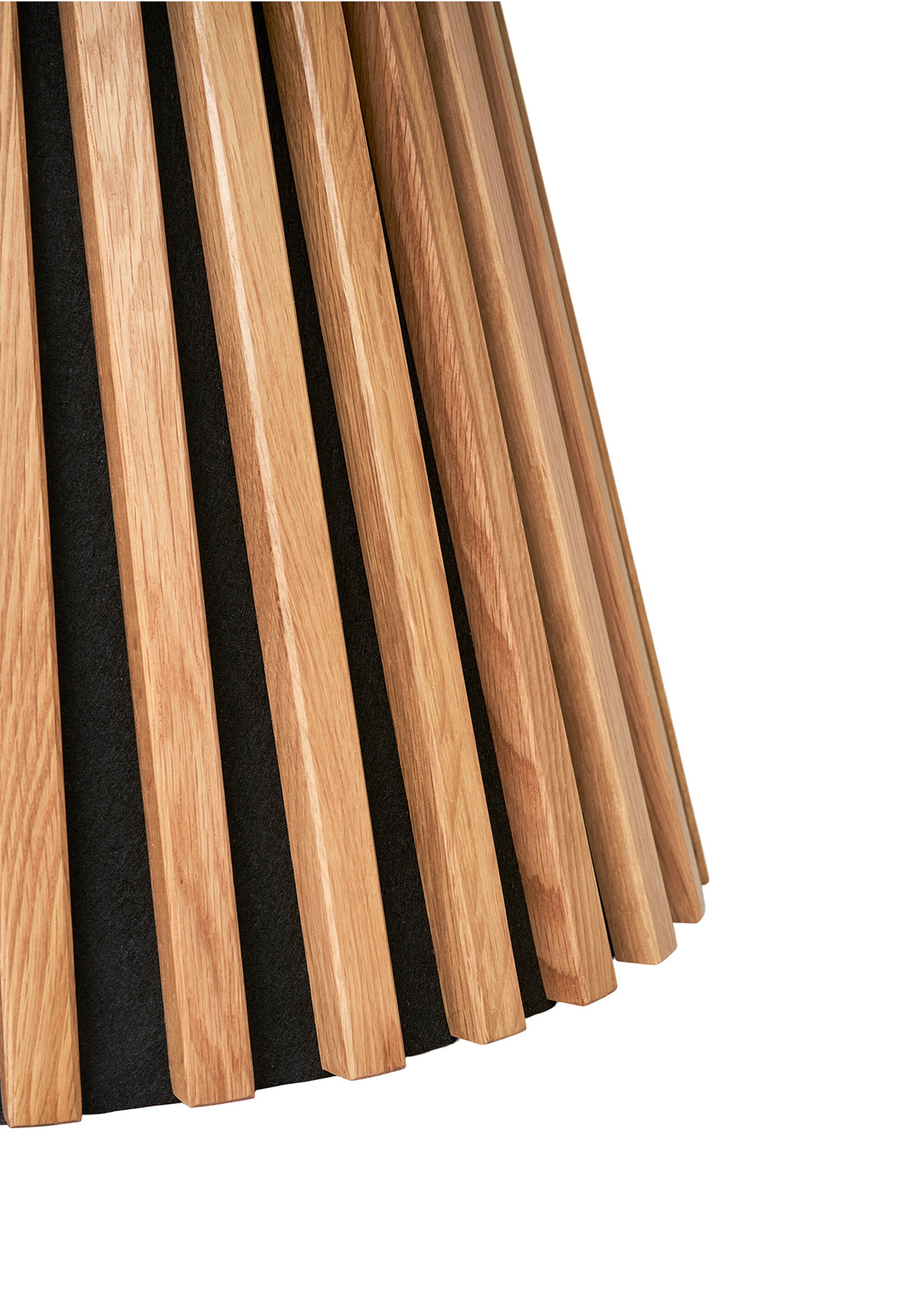 Table basse en chêne, pied design CHENE HN-2102080 DE2