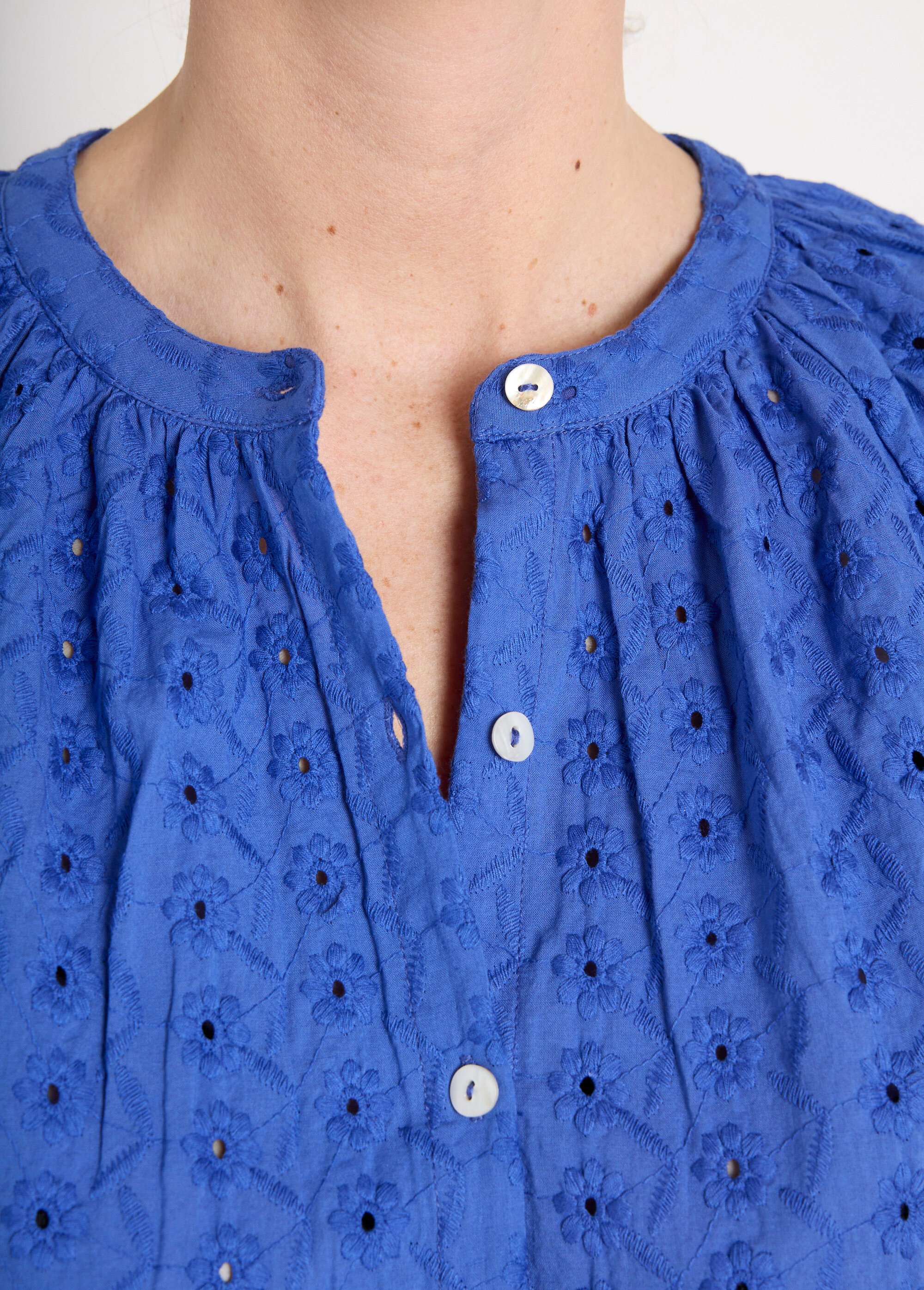 Chemisier ample coton brodé sans col Femme Bleu CARIOCA DE1