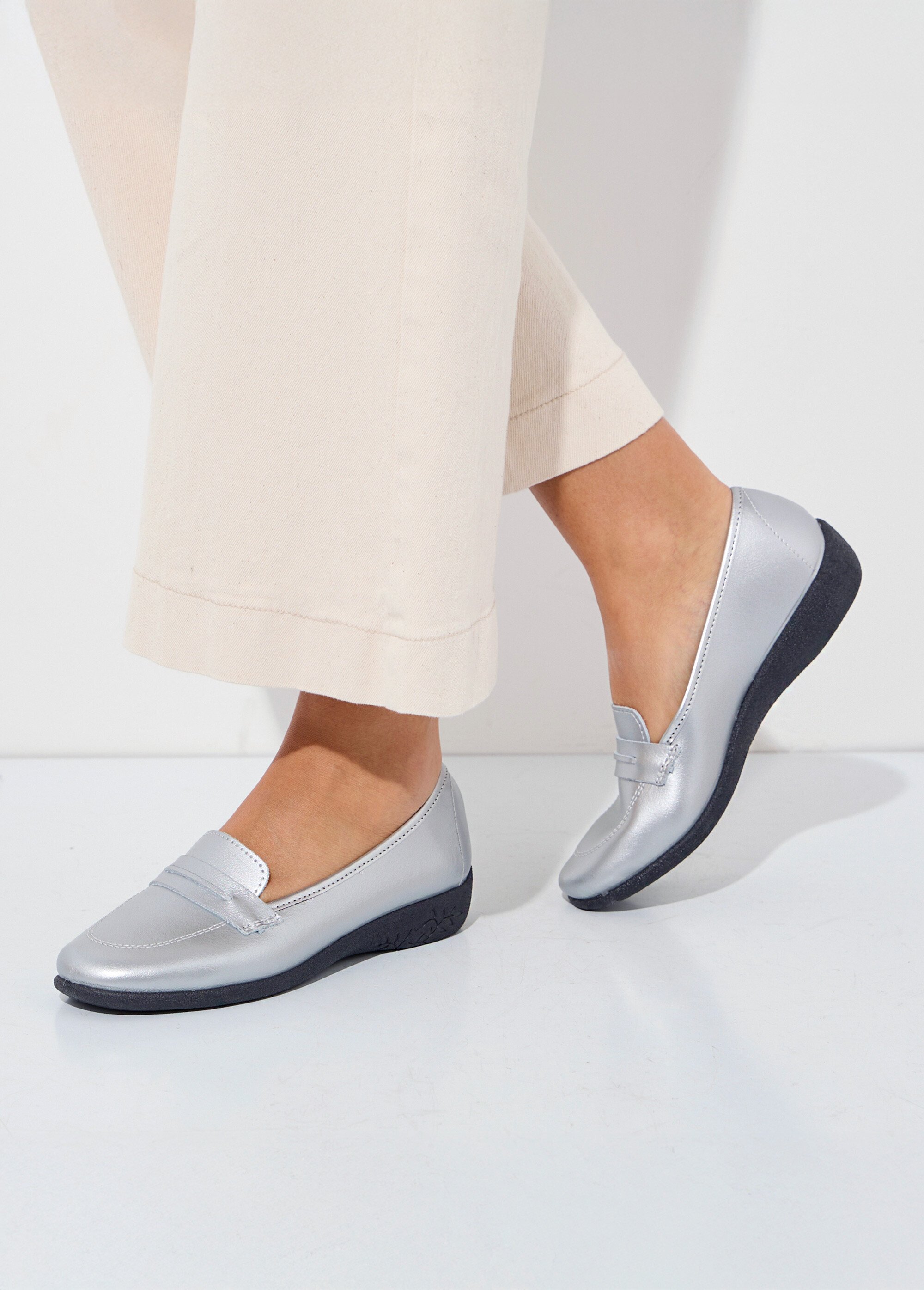 Mocassins compensés souples cuir irrisé Femme Argenté ONILLON SI1