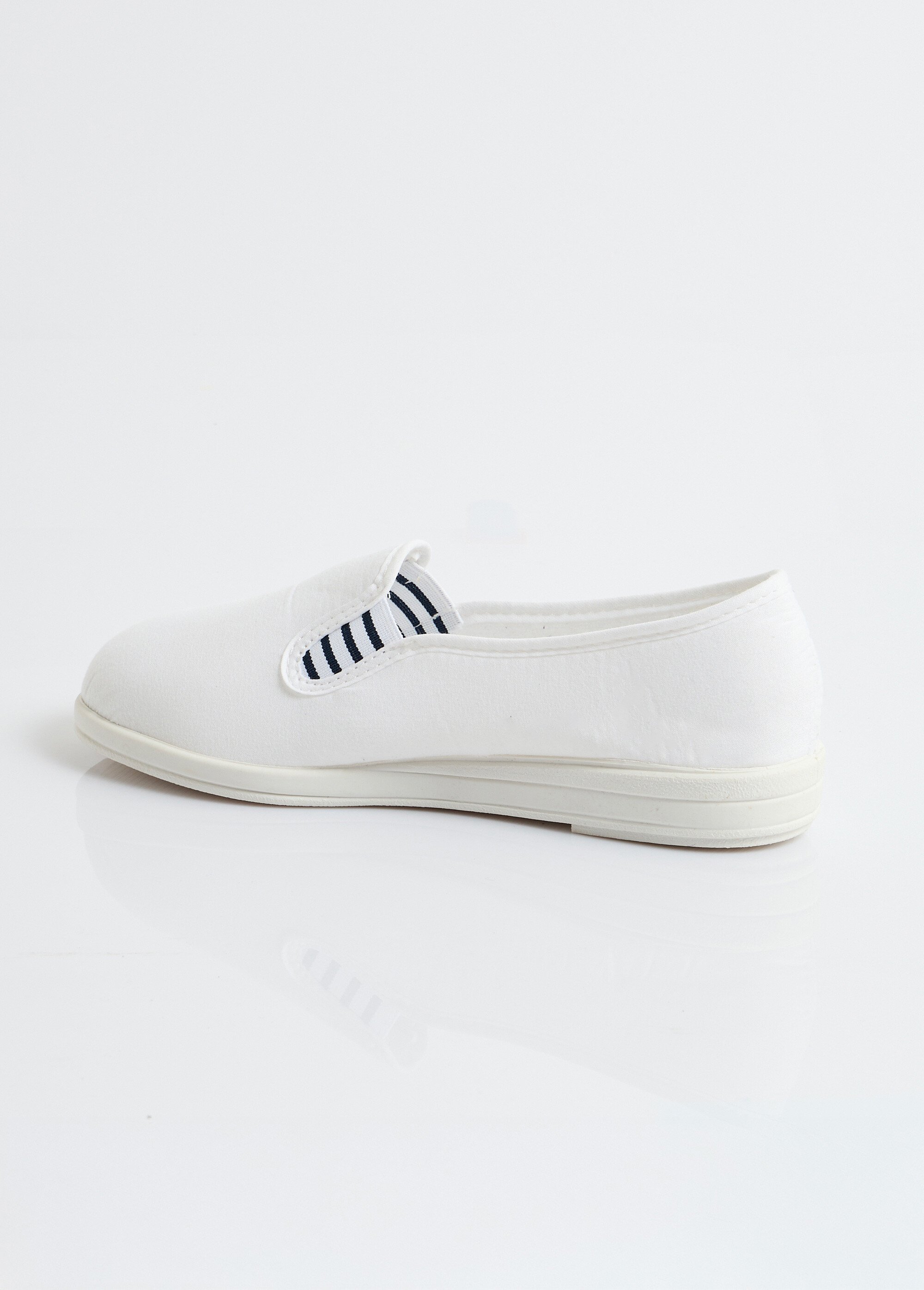 Mocassins toile largeur confort Femme Blanc OLTANIE DO1