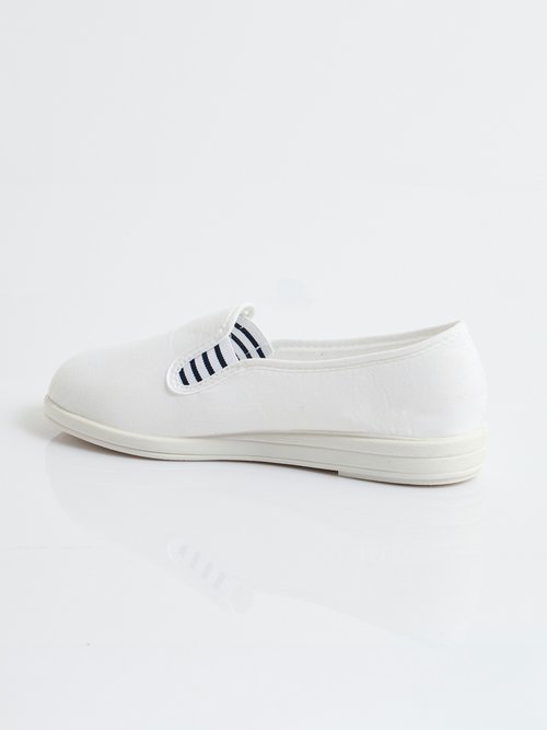 Mocassins toile largeur confort Femme Blanc OLTANIE DO1