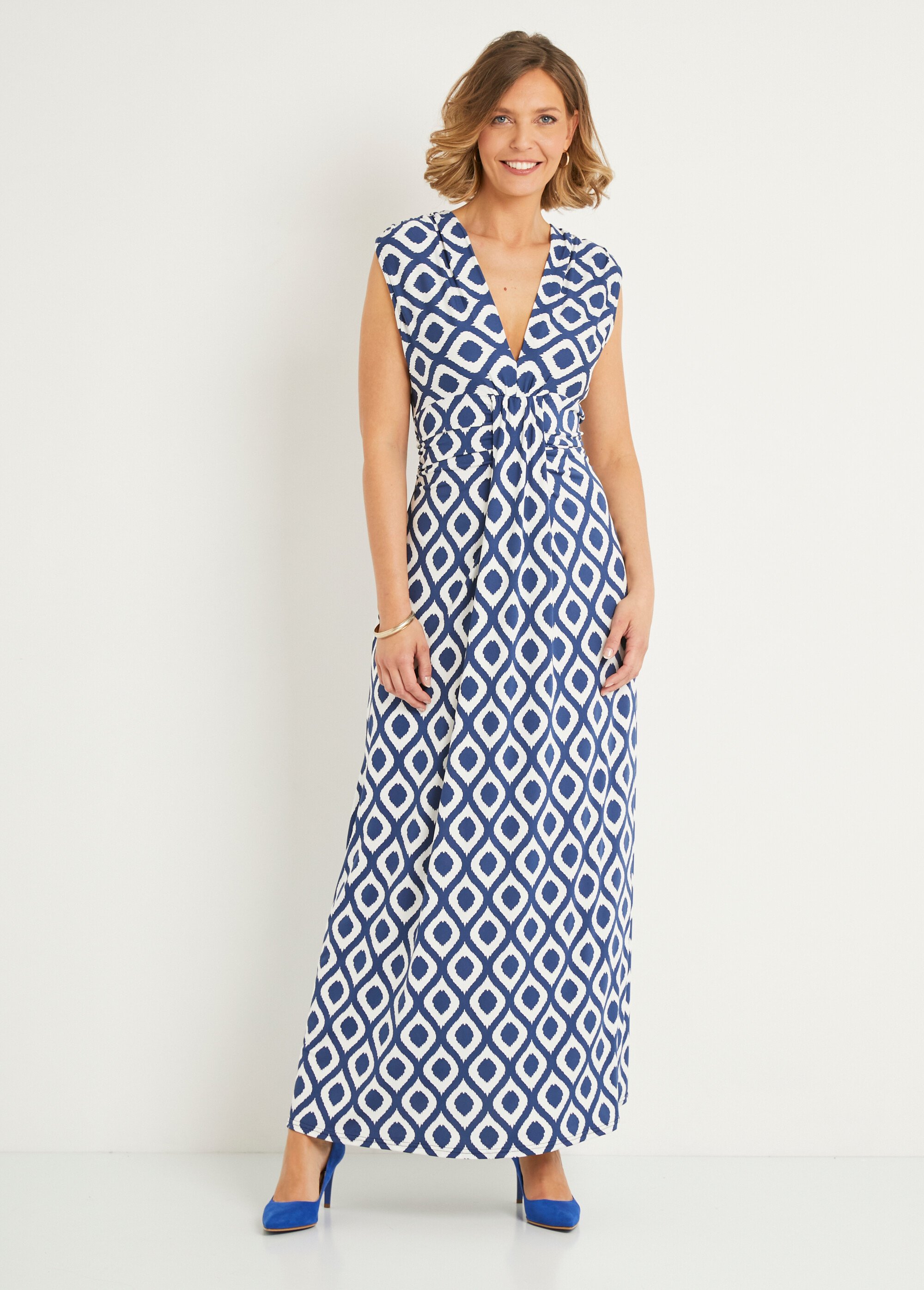 Robe longue décolleté V froncé