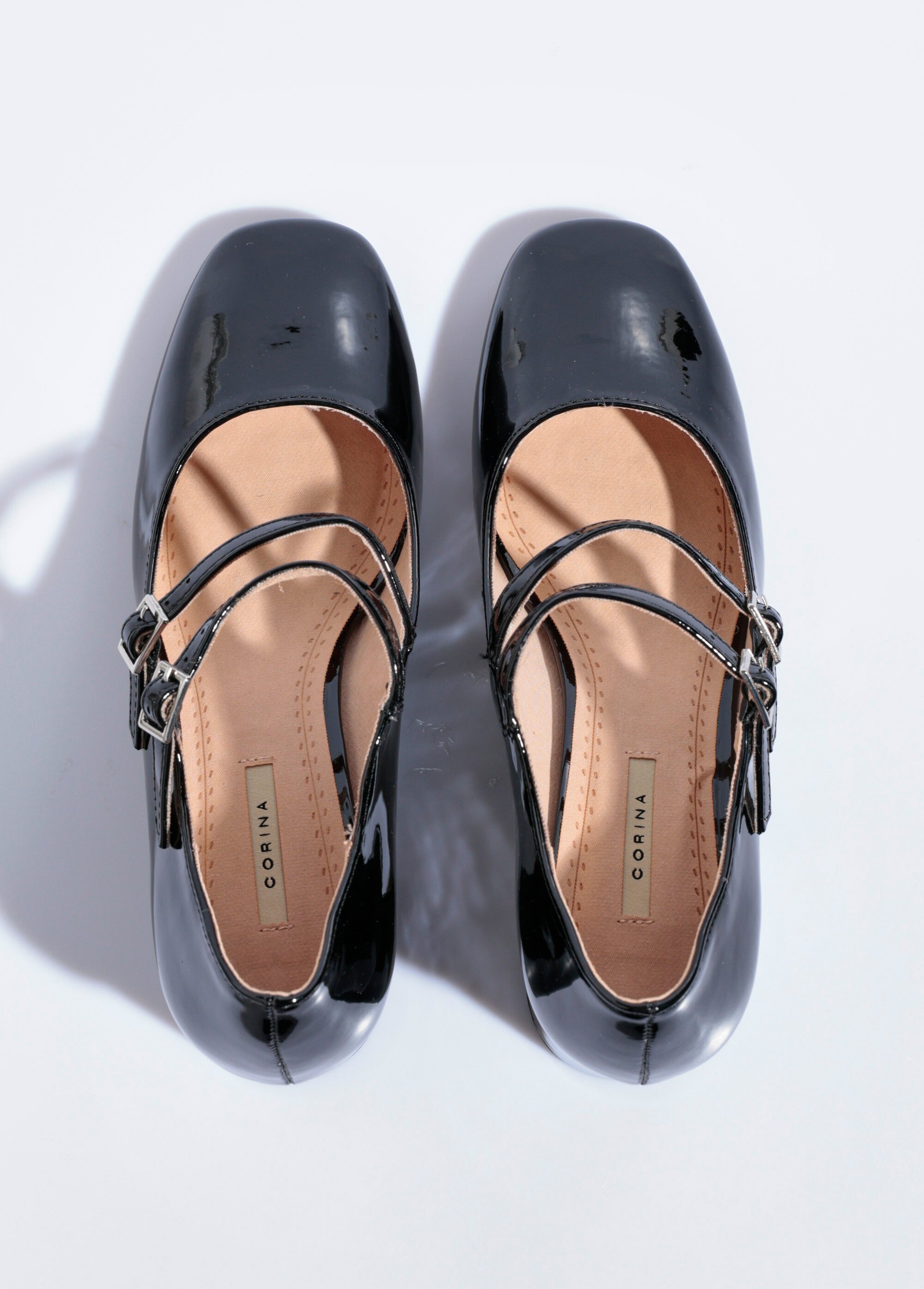 Babies à talon vernies avec bout carré Femme Noir CORM5755 OV1