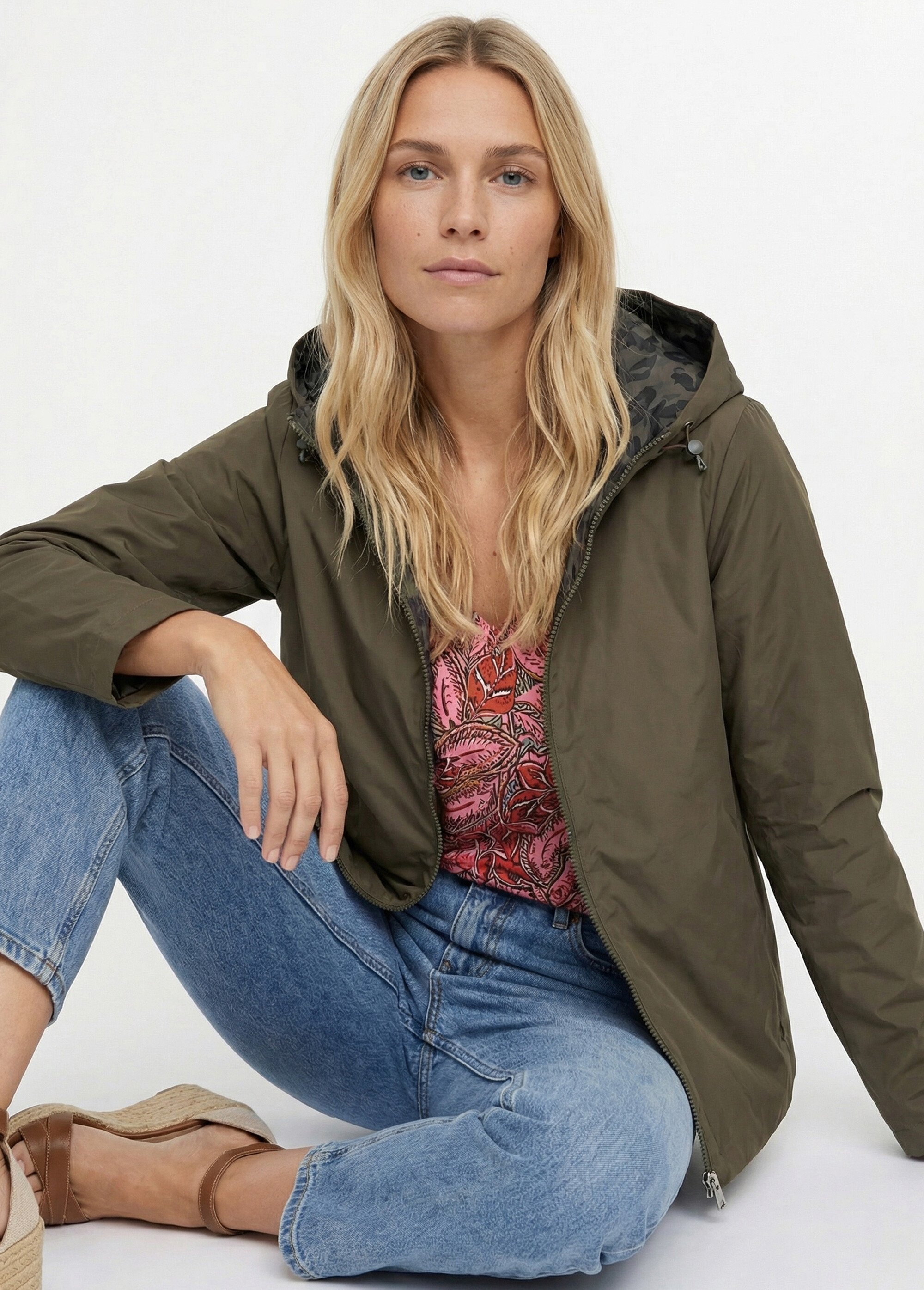 Coupe vent déperlant court motif léopard